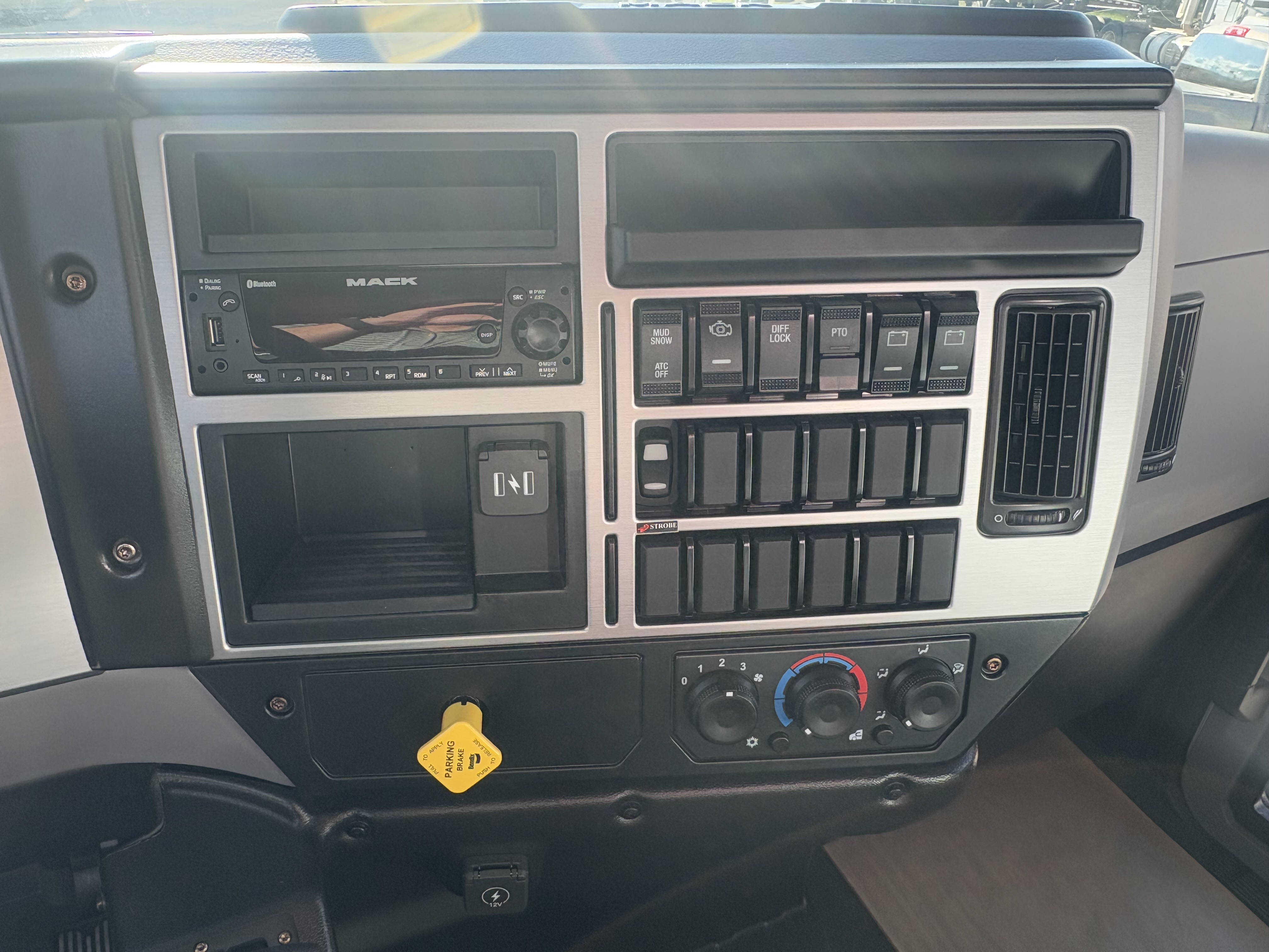 2026 Mack - image 13