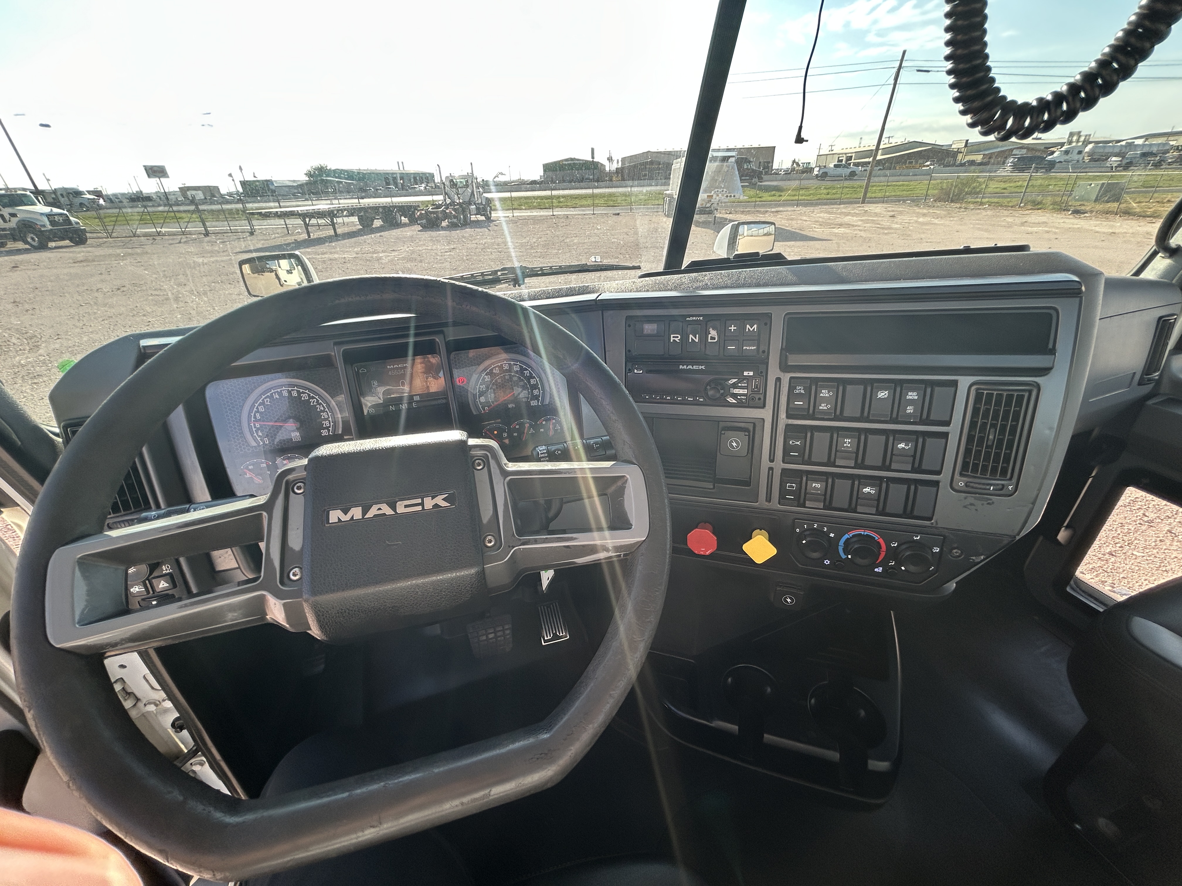 2019 Mack - image 28