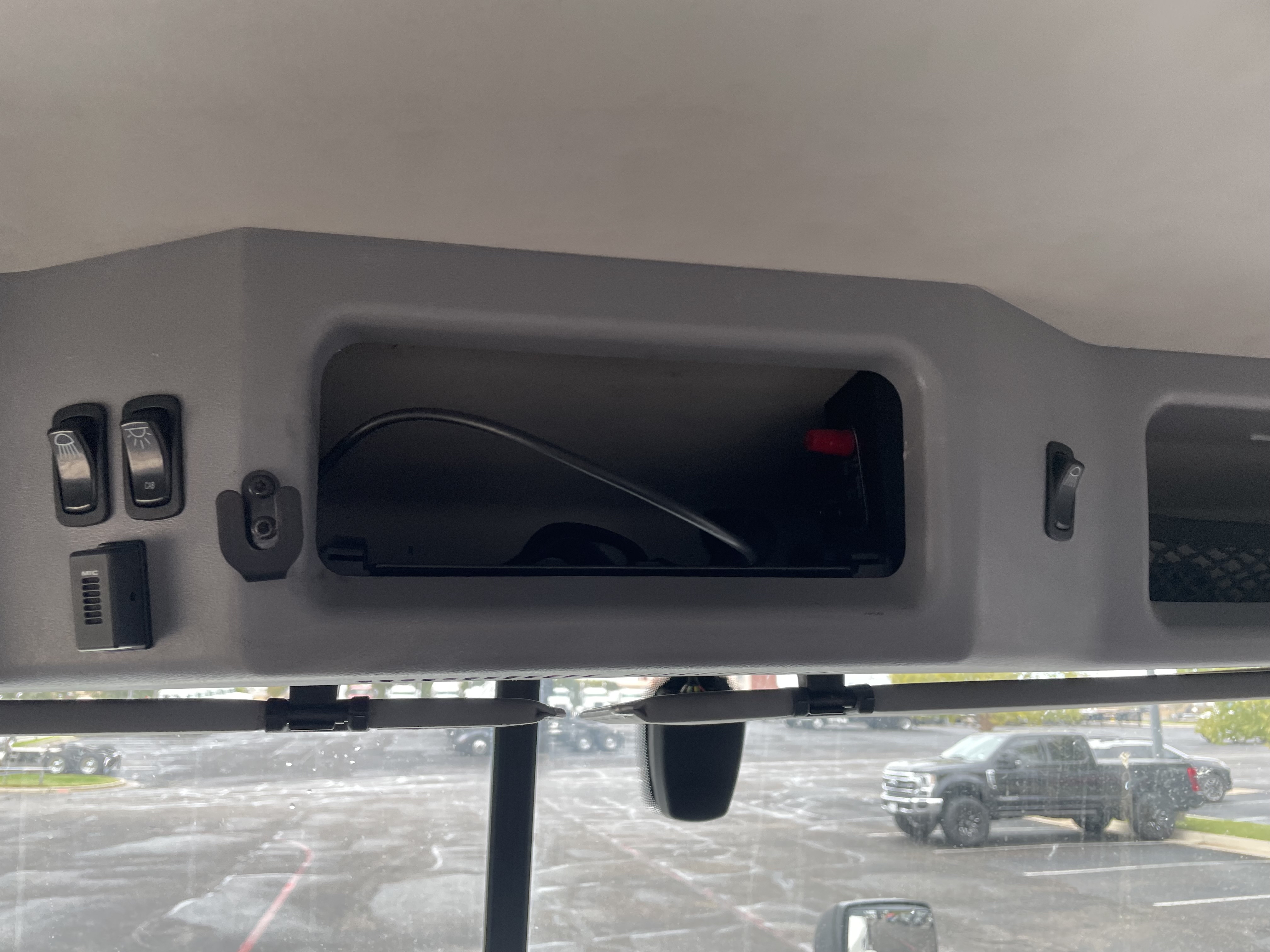 2020 Mack - image 18