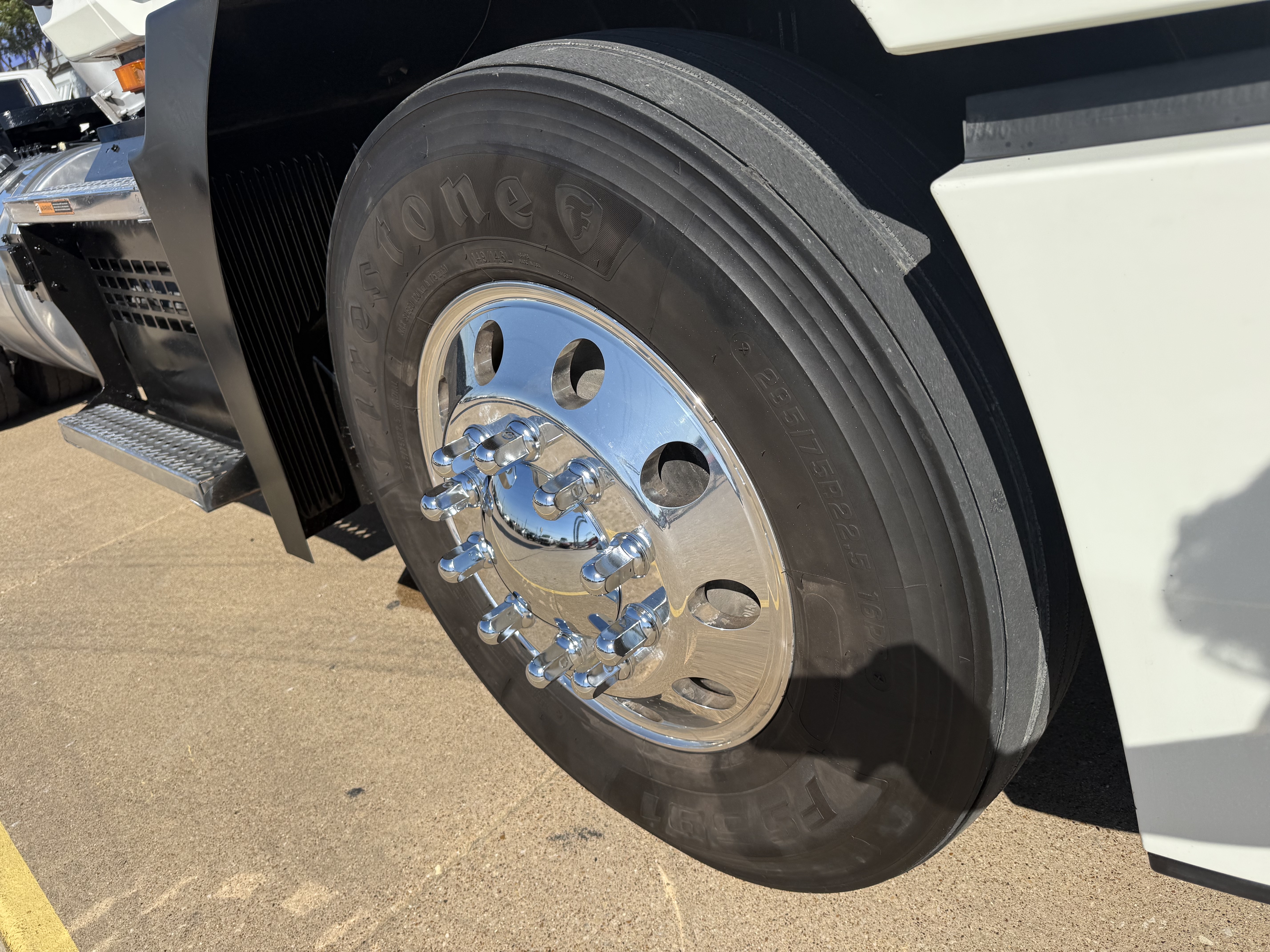 2020 Mack - image 11