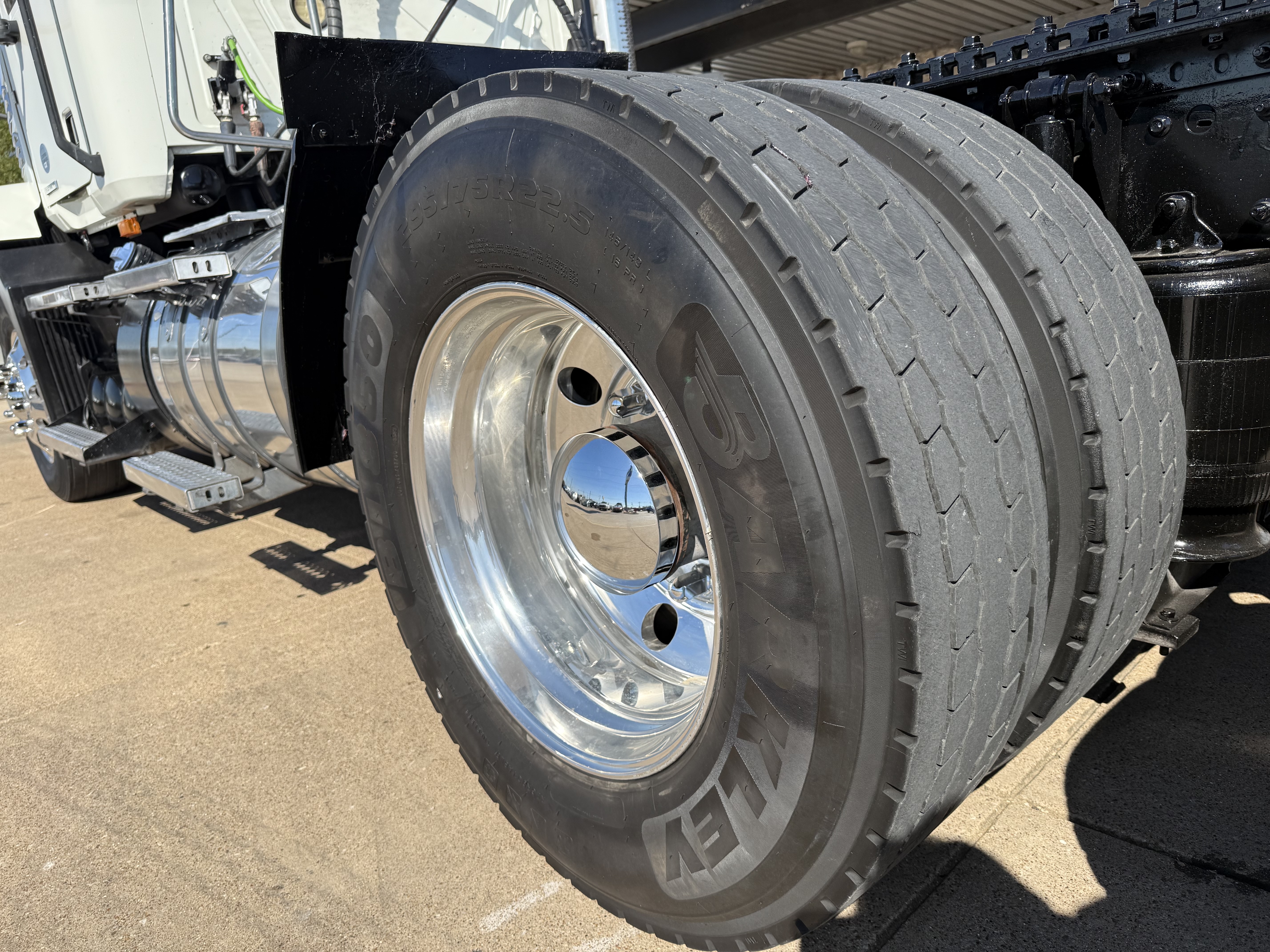 2020 Mack - image 15