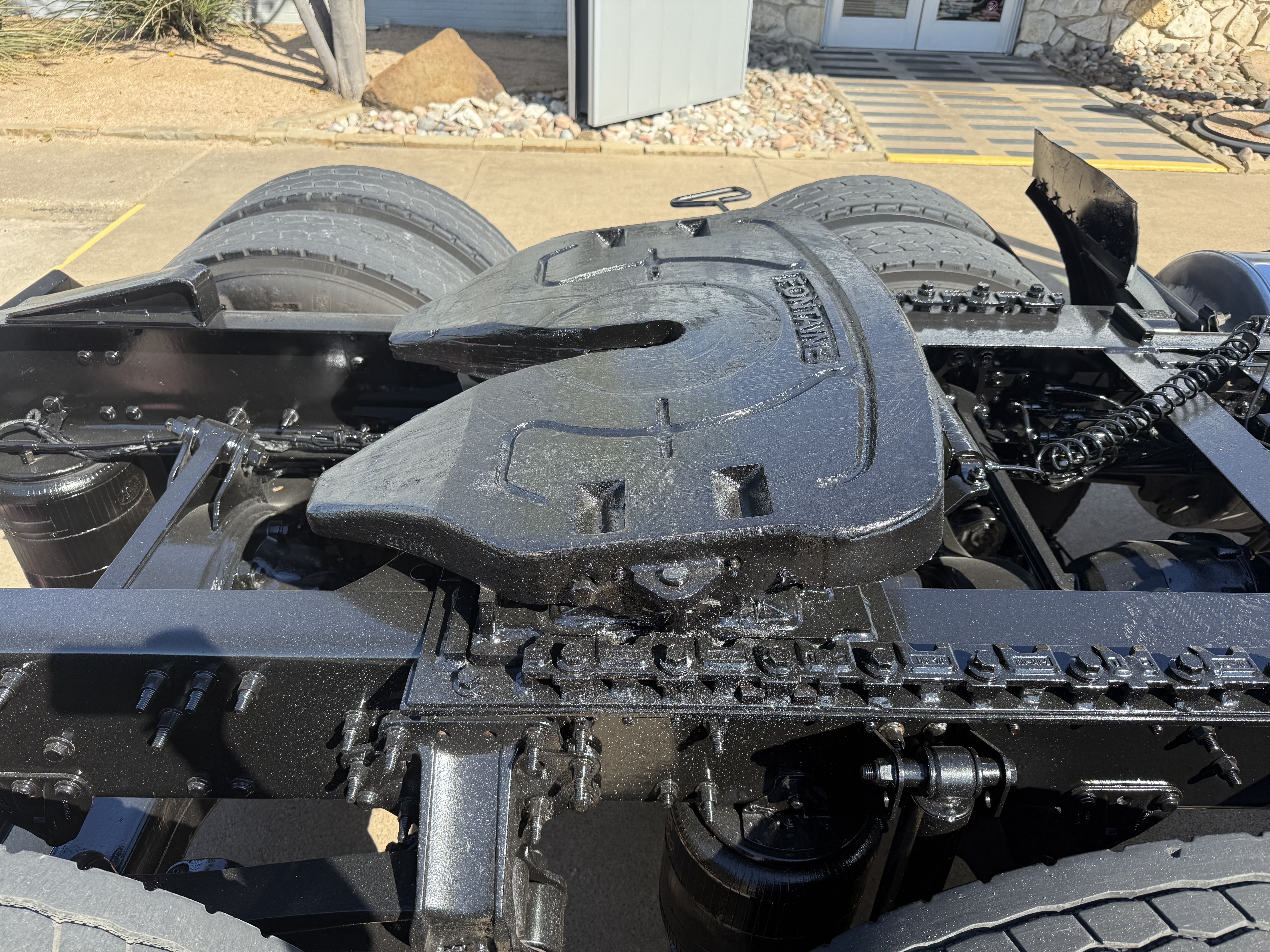 2020 Mack - image 10