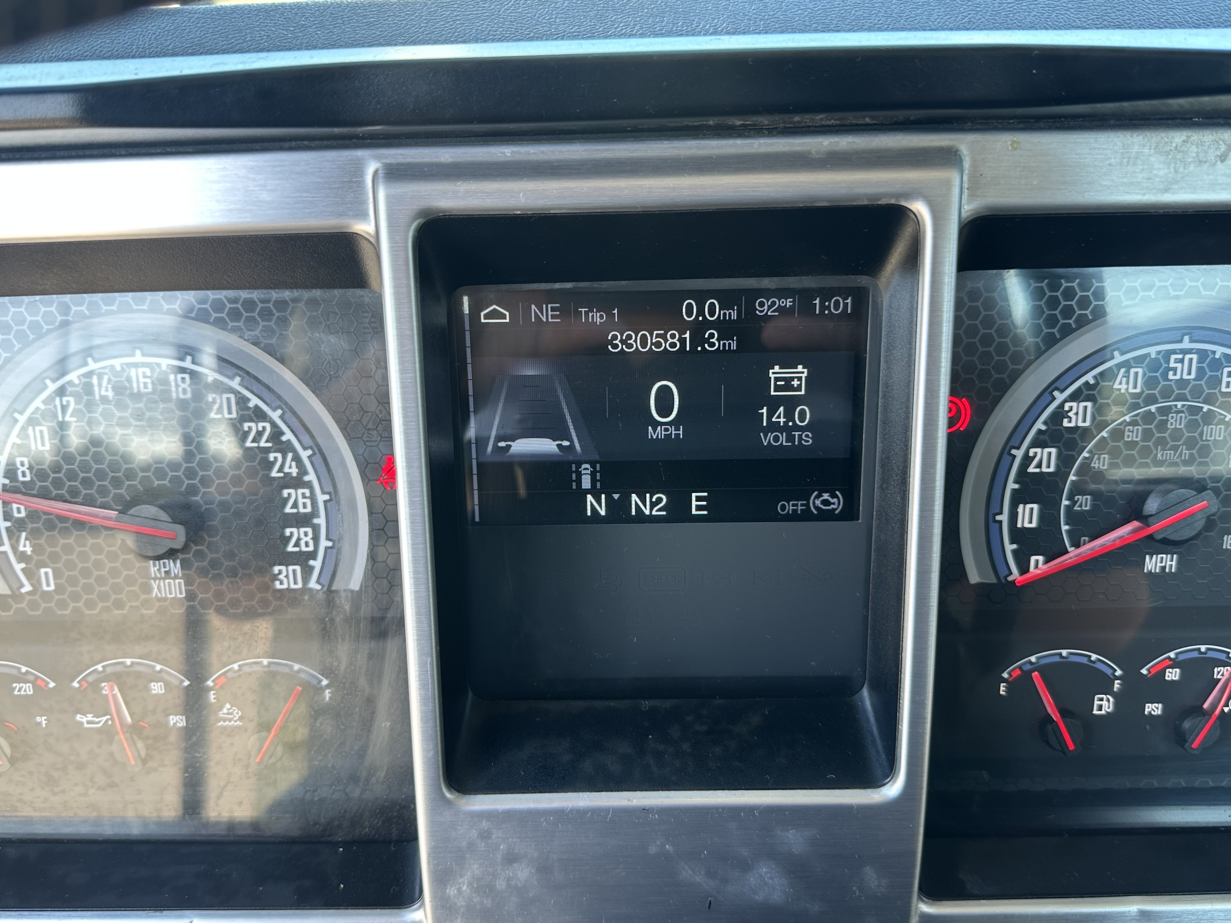 2020 Mack - image 11