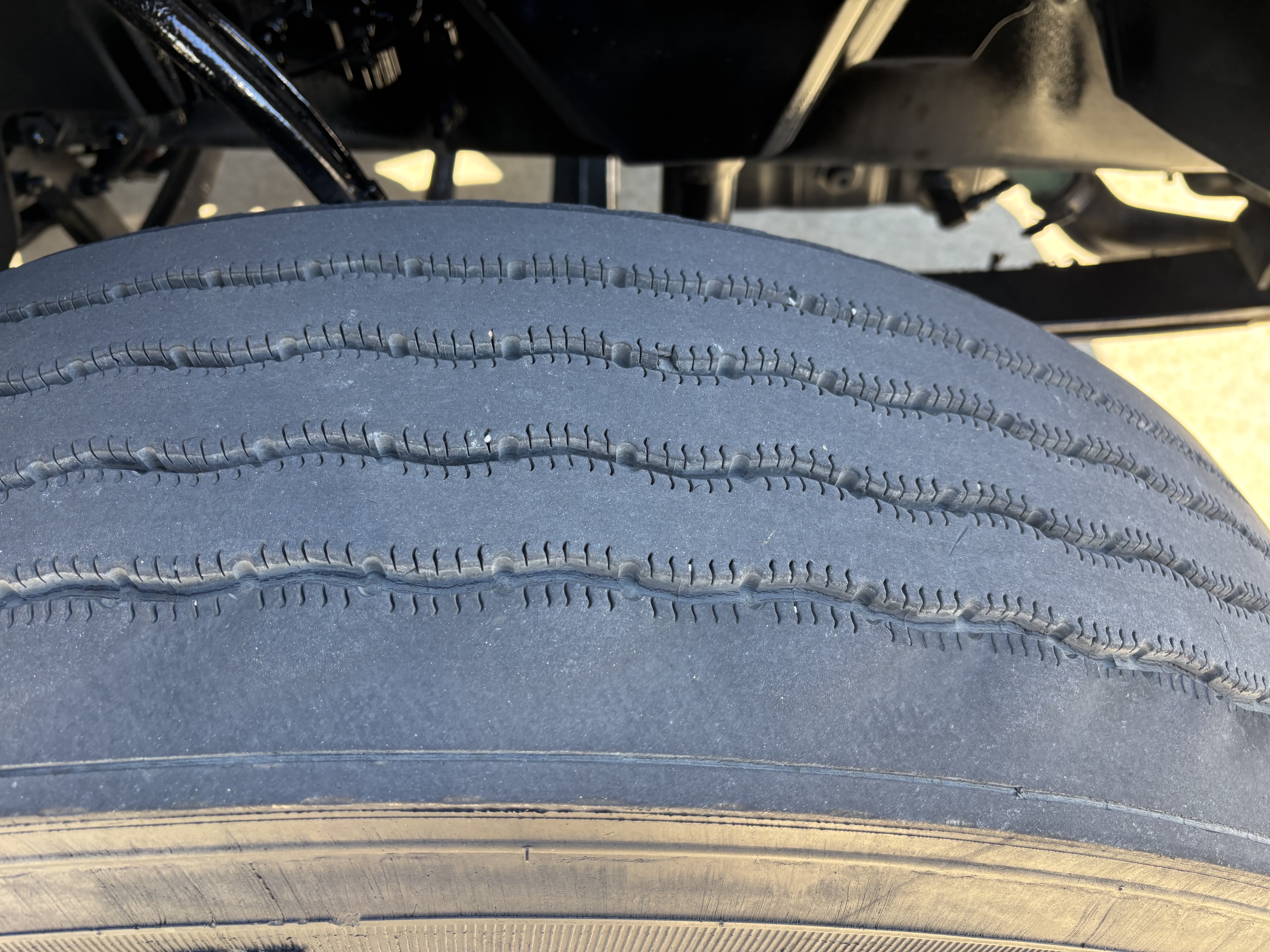 2023 Volvo - image 11