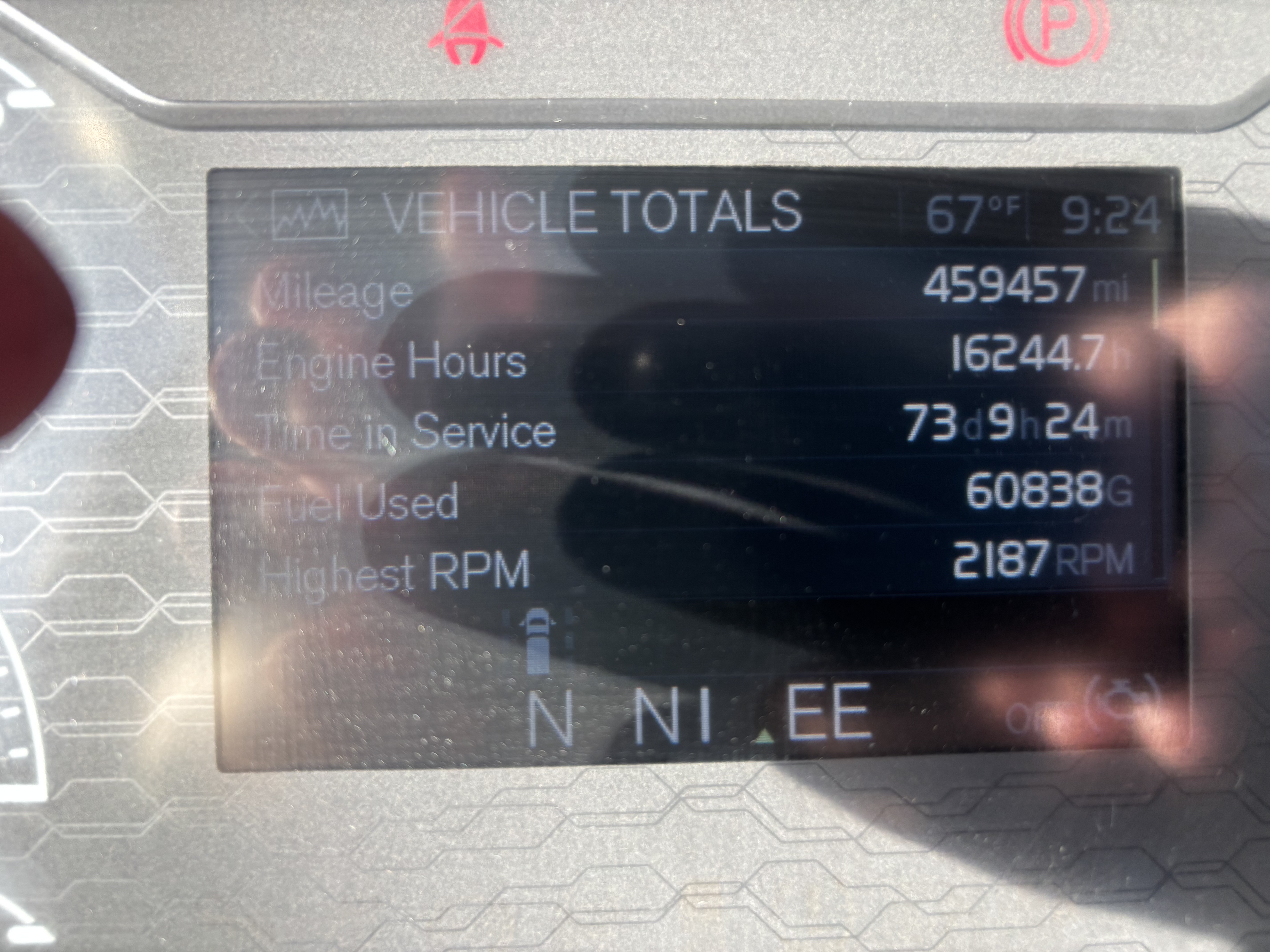 2023 Volvo - image 29