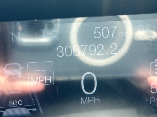 2020 Mack - image 11