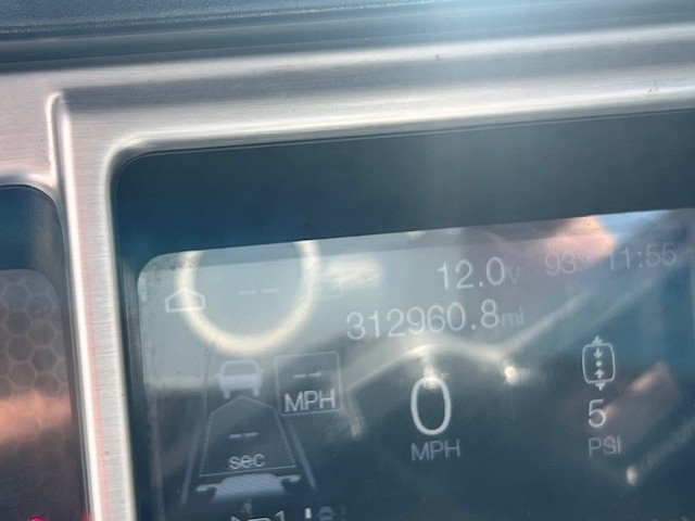 2020 Mack - image 16