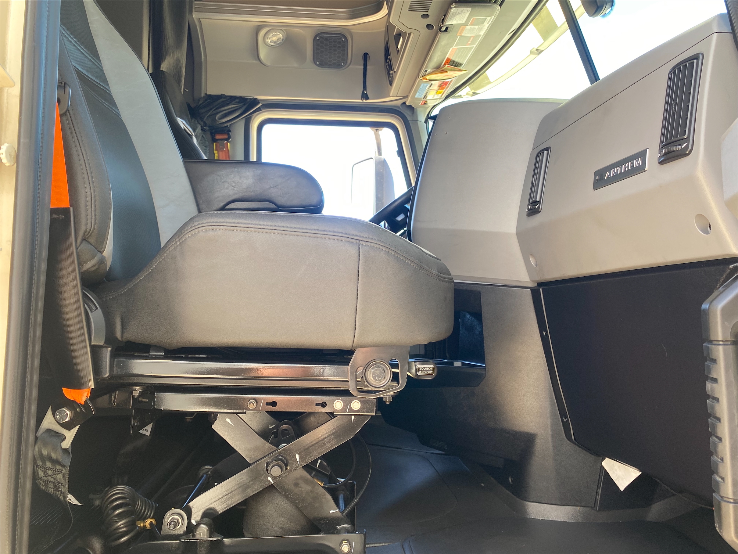 2023 Mack - image 14