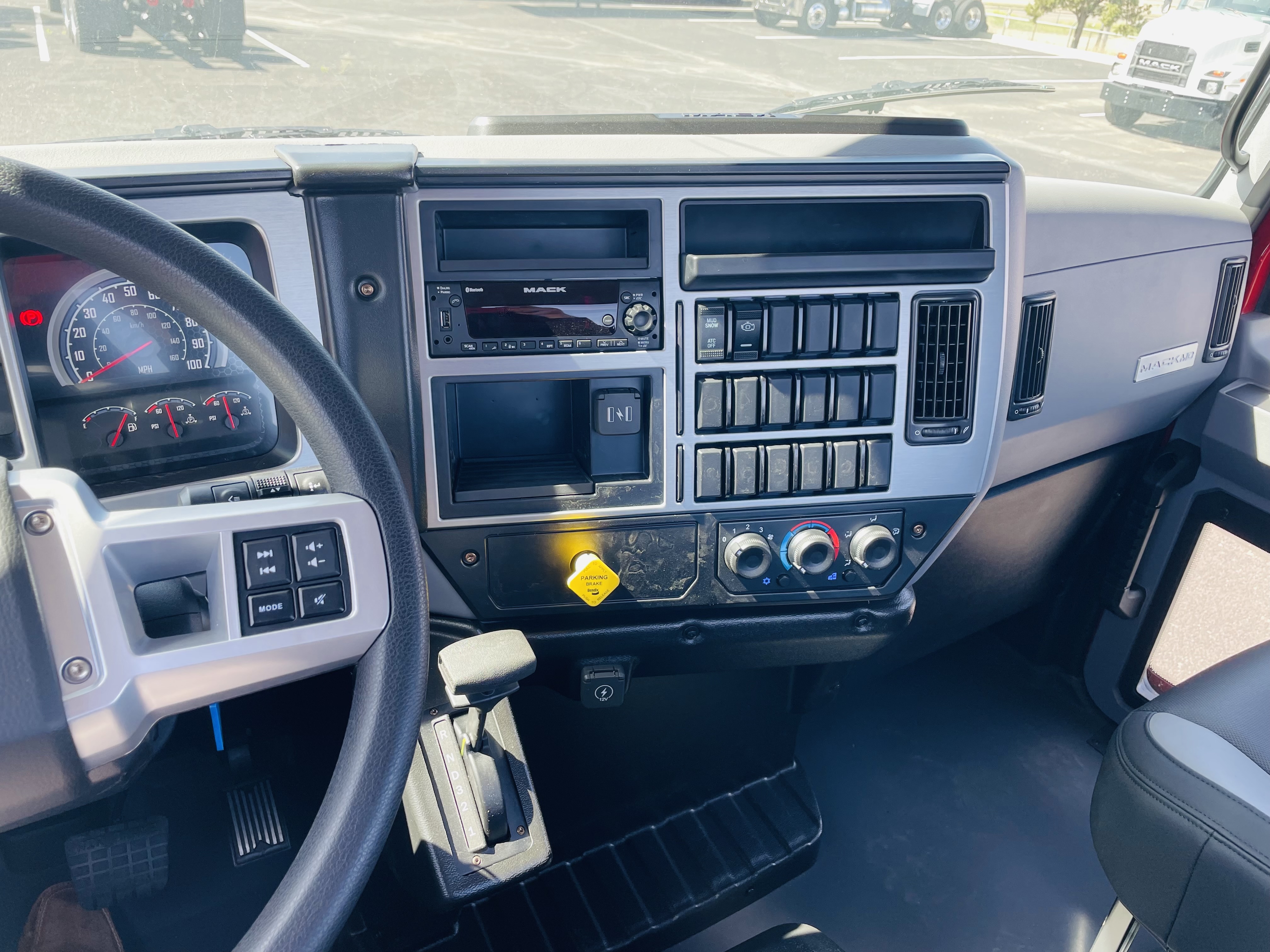 2026 Mack - image 10