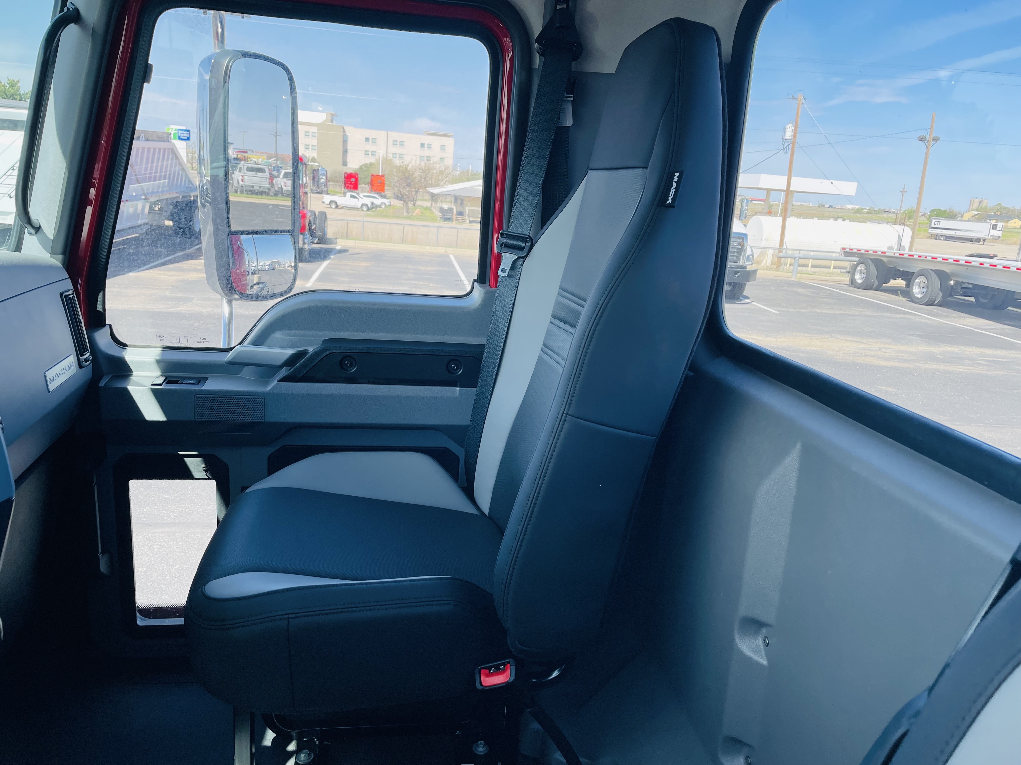2026 Mack - image 12