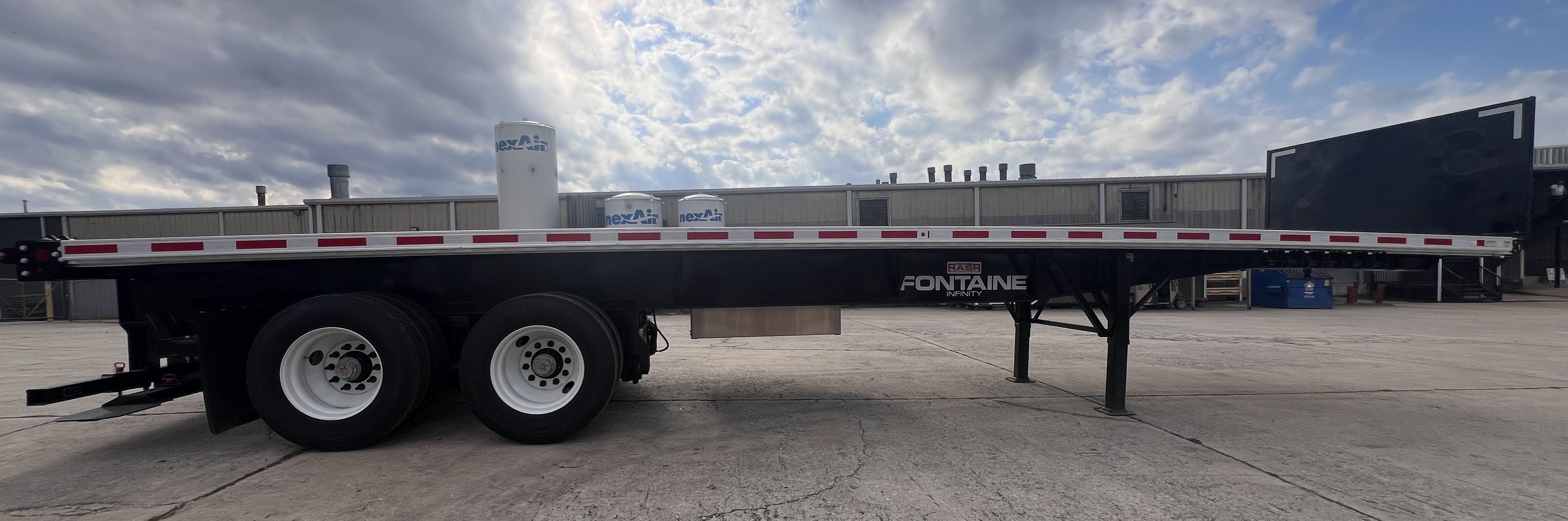 2027 Fontaine - image 6