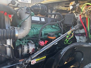 2023 Volvo - image 21