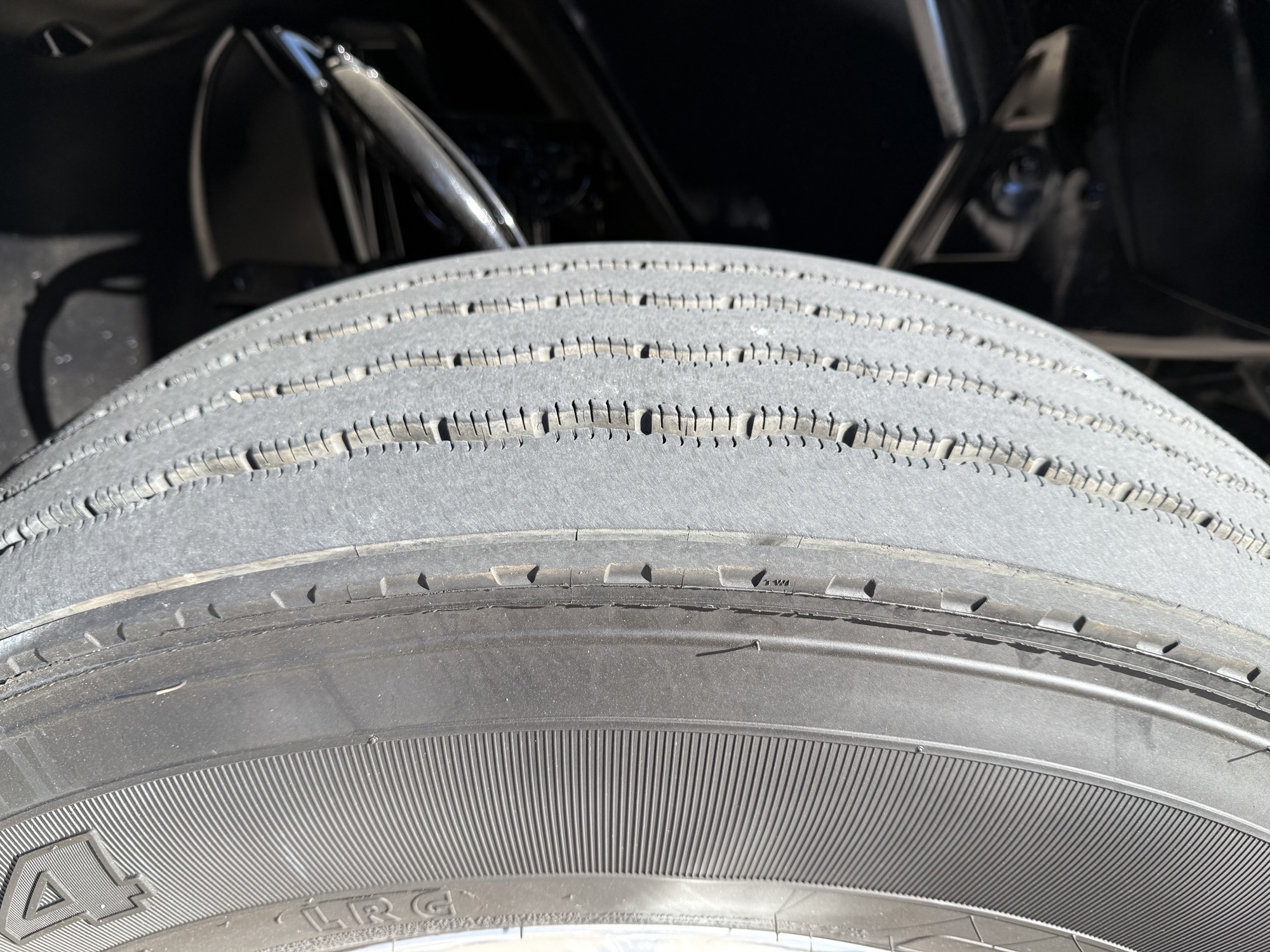 2023 Volvo - image 15