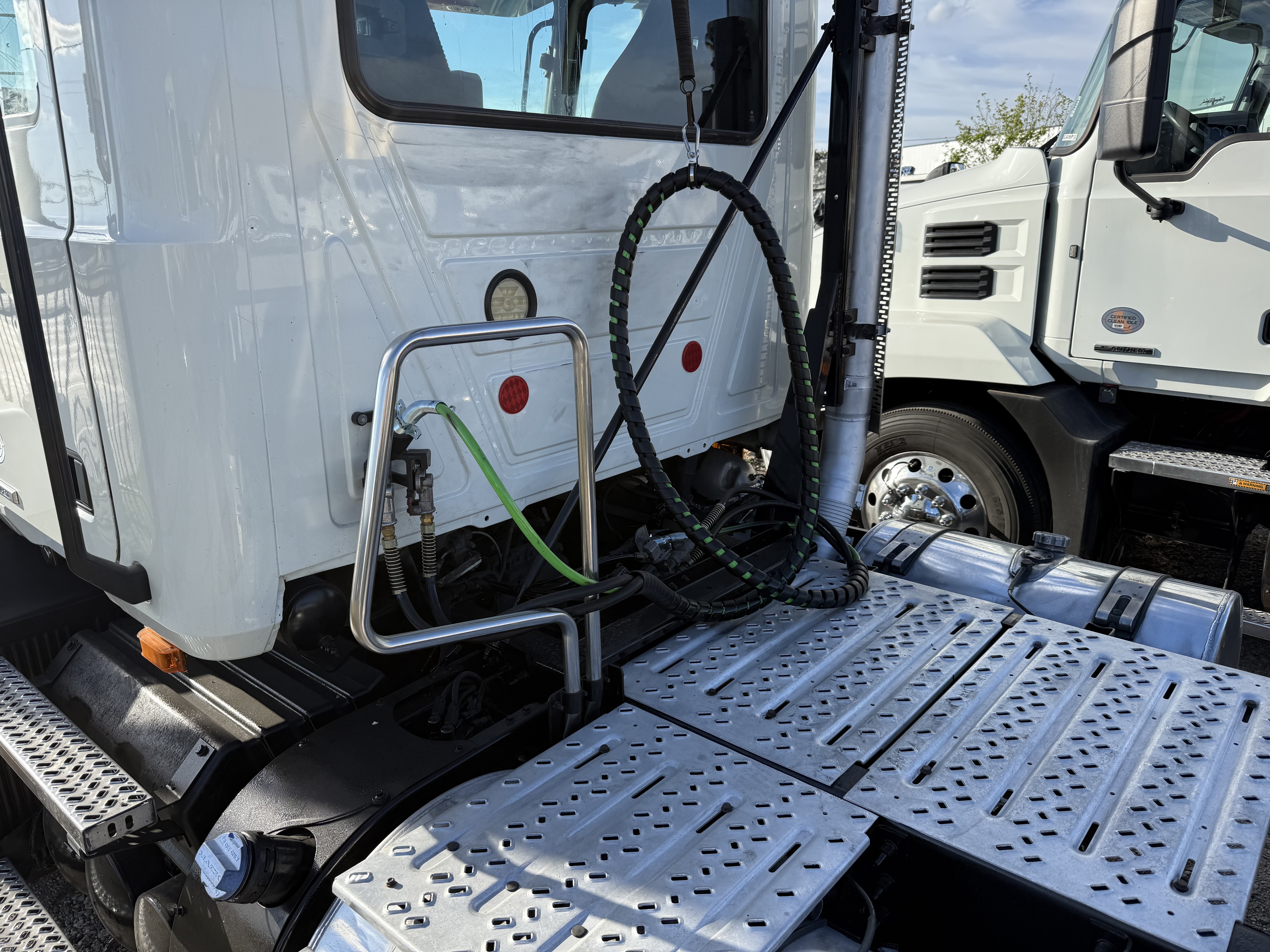 2021 Mack - image 10