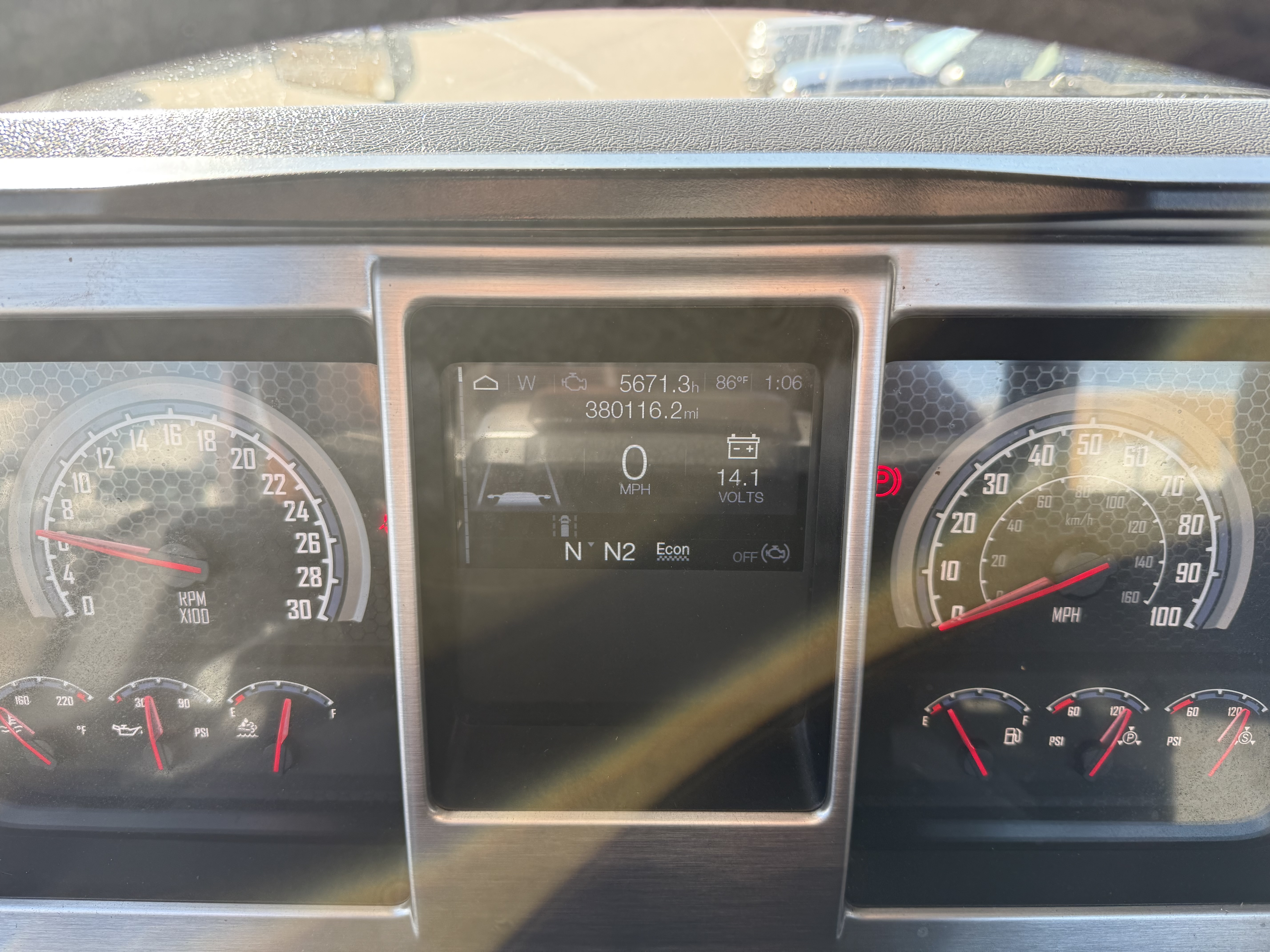 2021 Mack - image 21