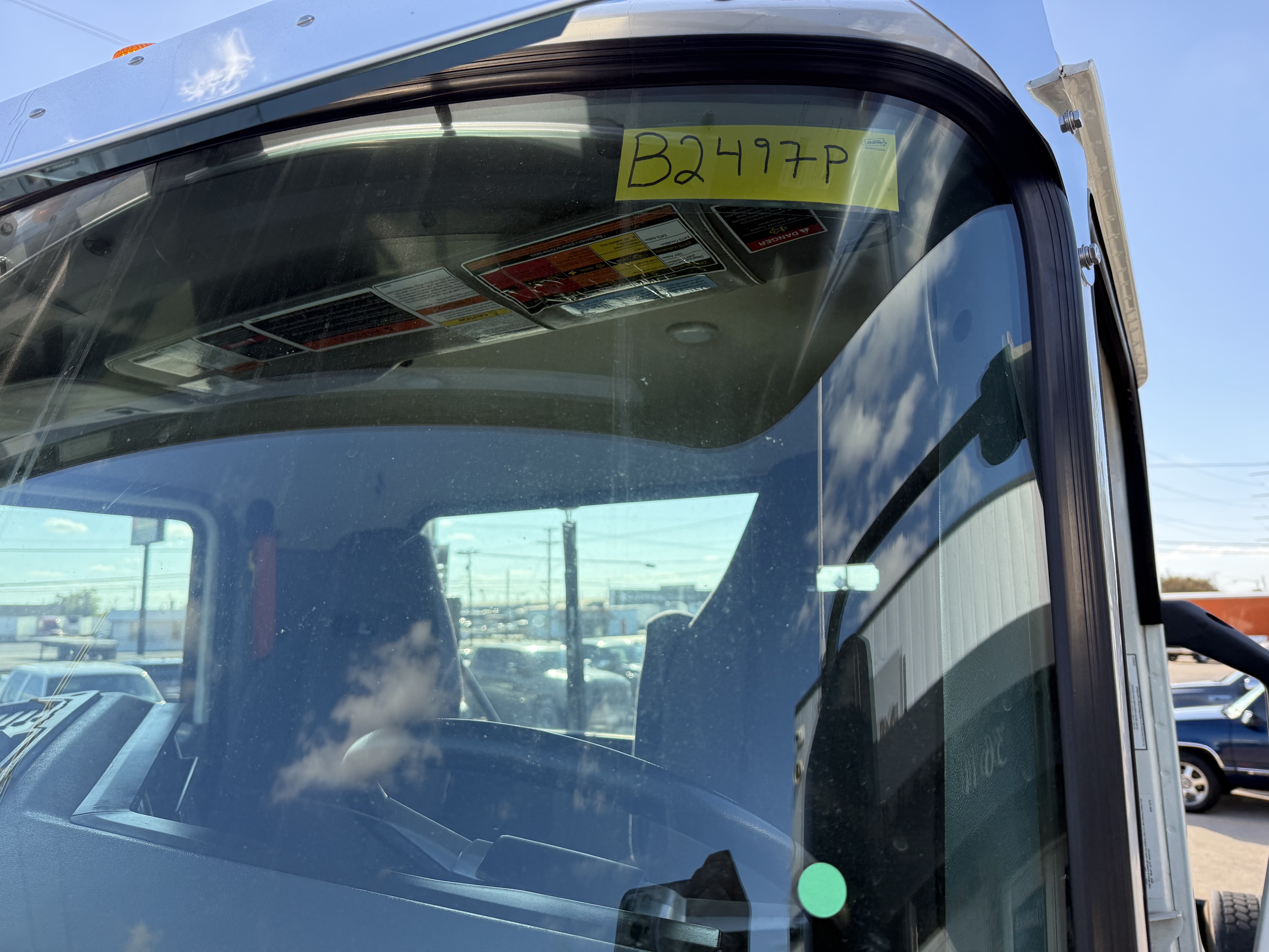 2021 Mack - image 28