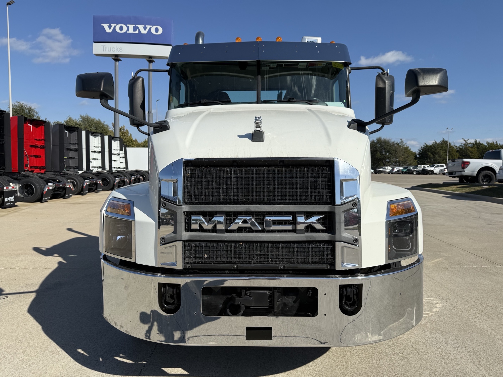 2020 Mack - image 13