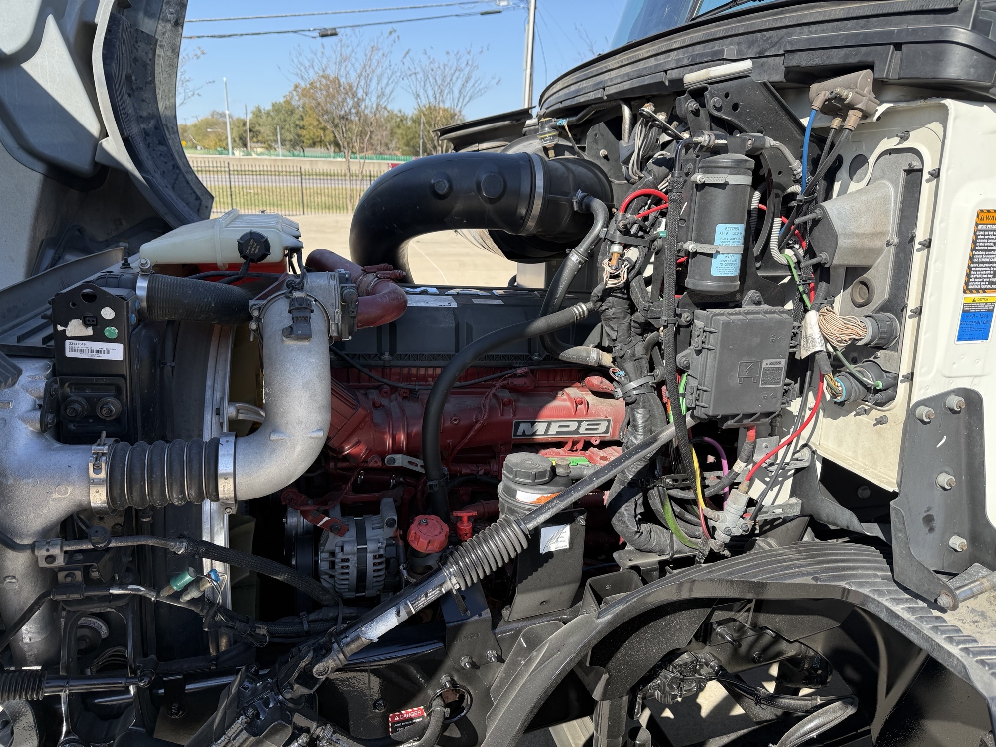 2020 Mack - image 14