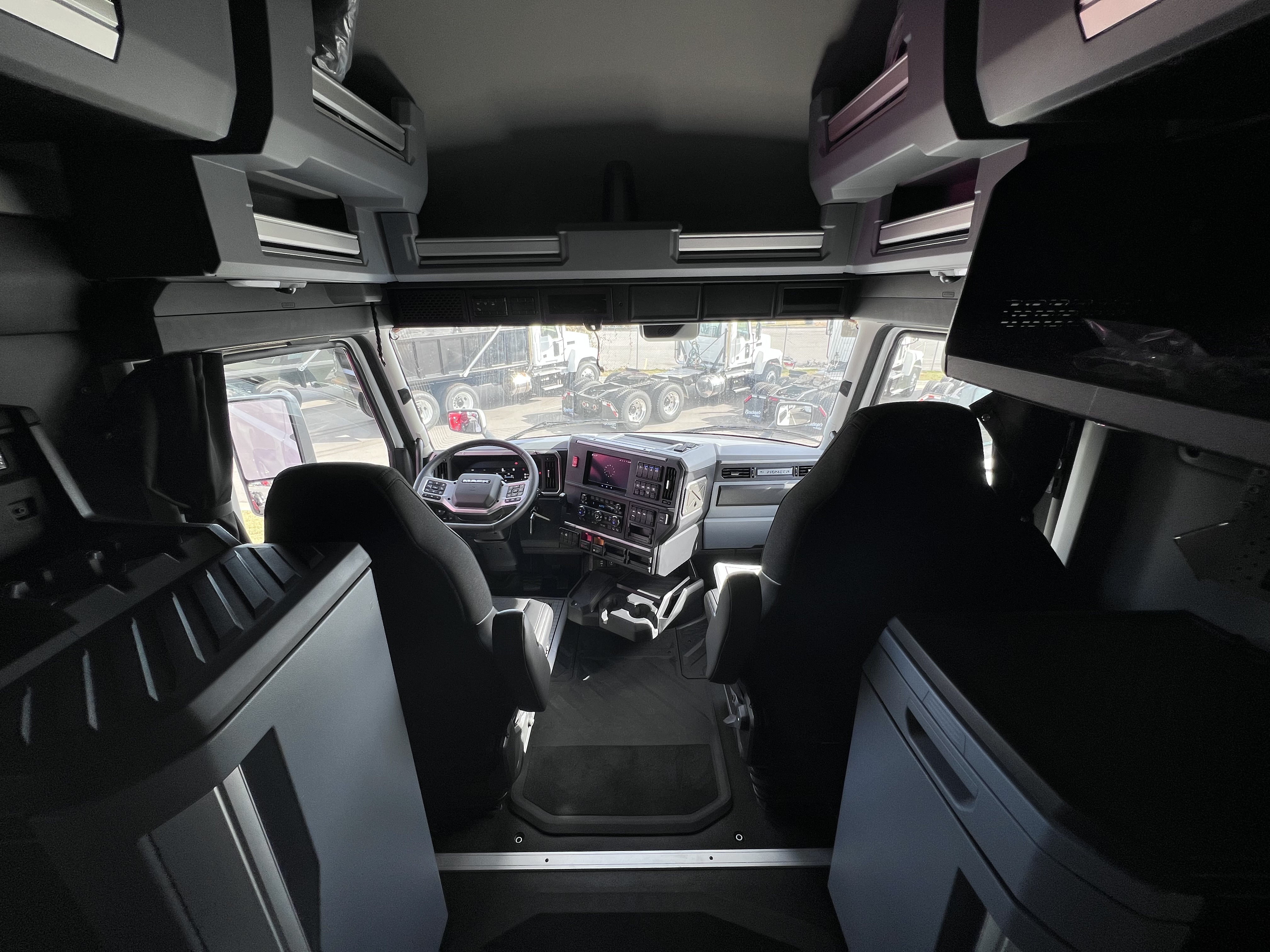 2026 Mack - image 24