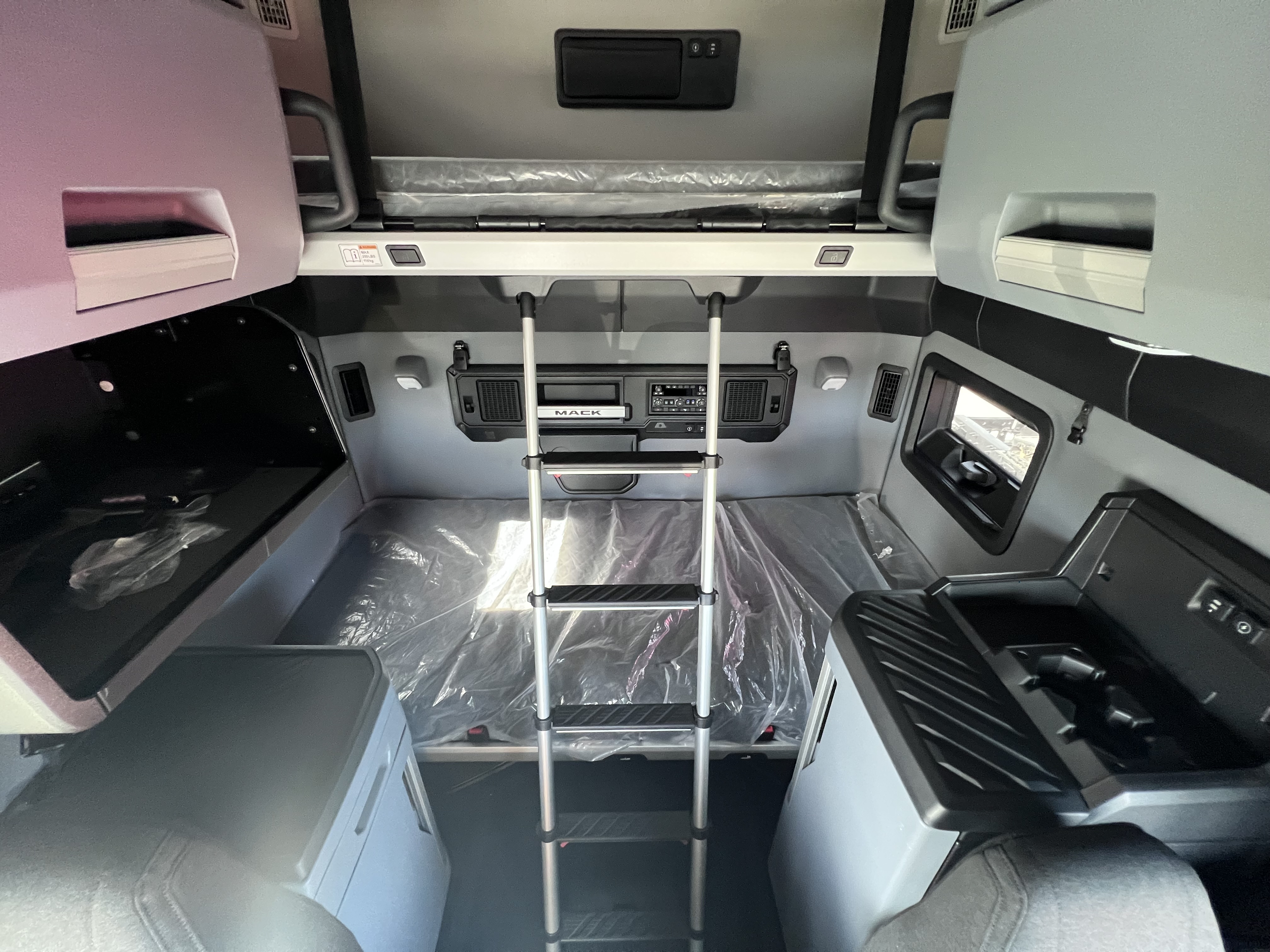 2026 Mack - image 19