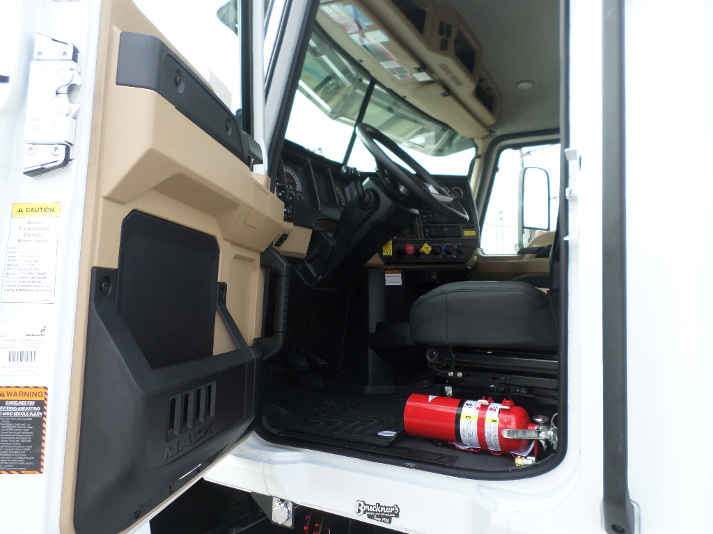 2026 Mack - image 30