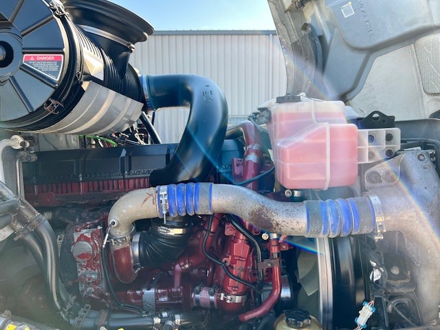 2019 Mack - image 13