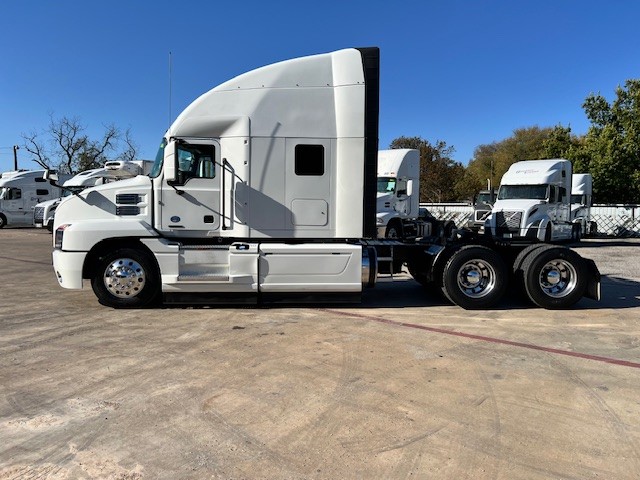 2019 Mack - image 5