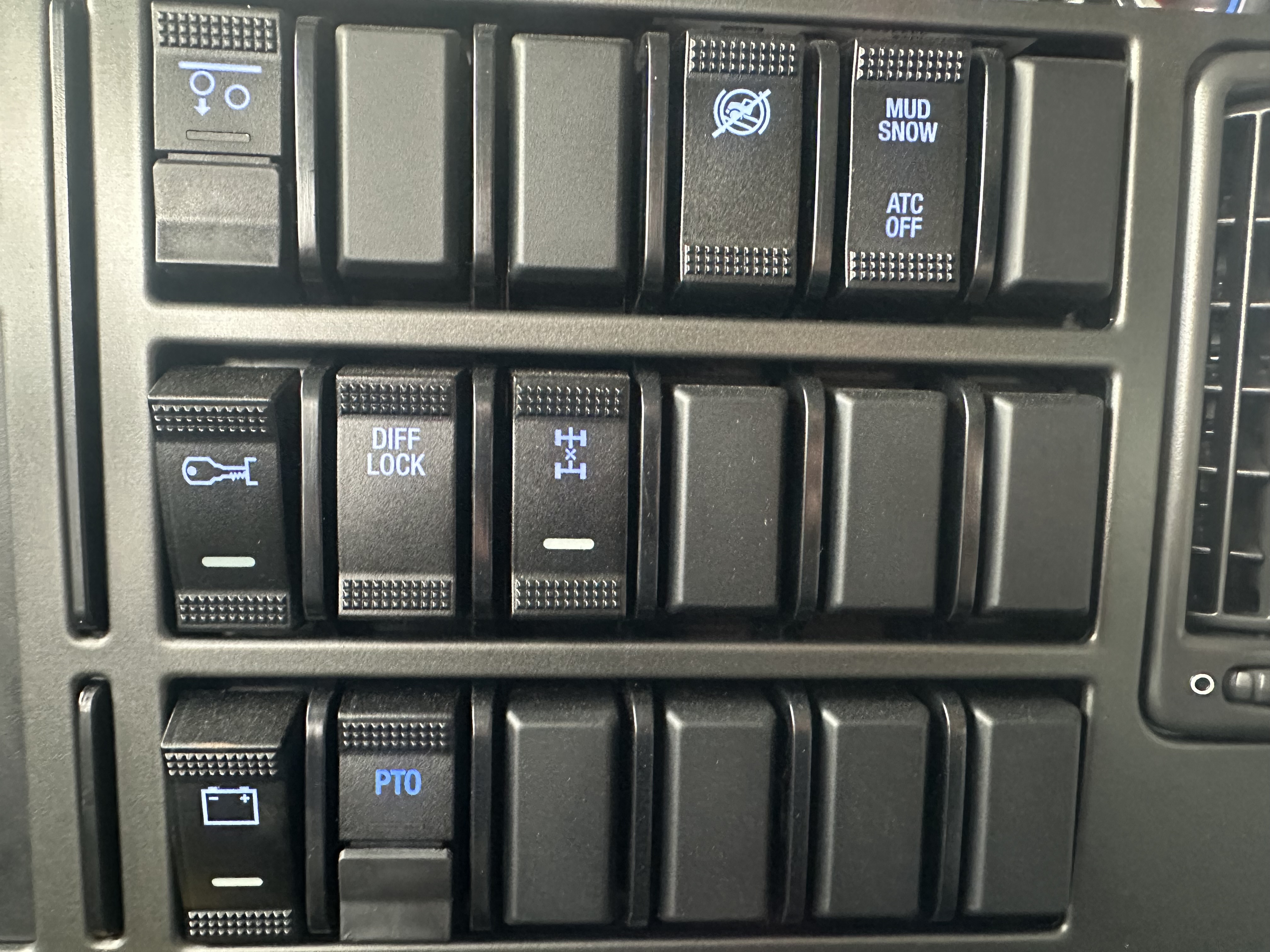 2026 Mack - image 11