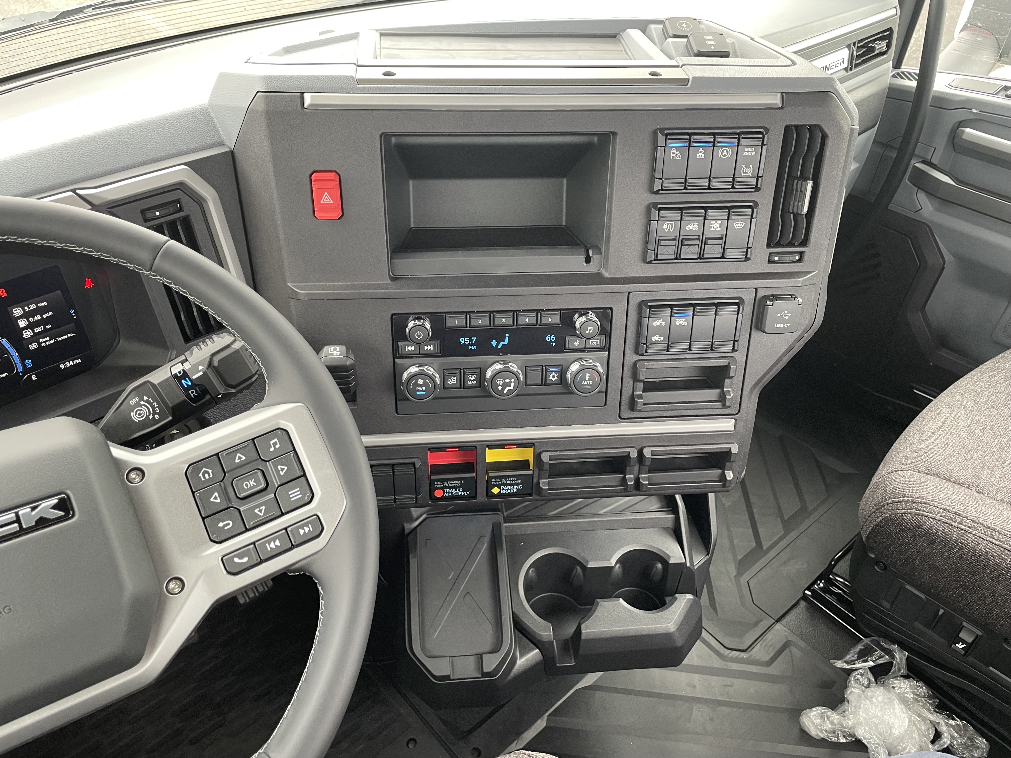 2026 Mack - image 11