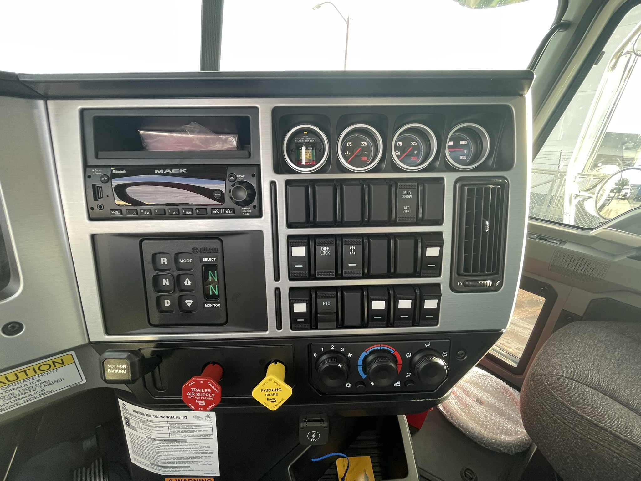 2026 Mack - image 20