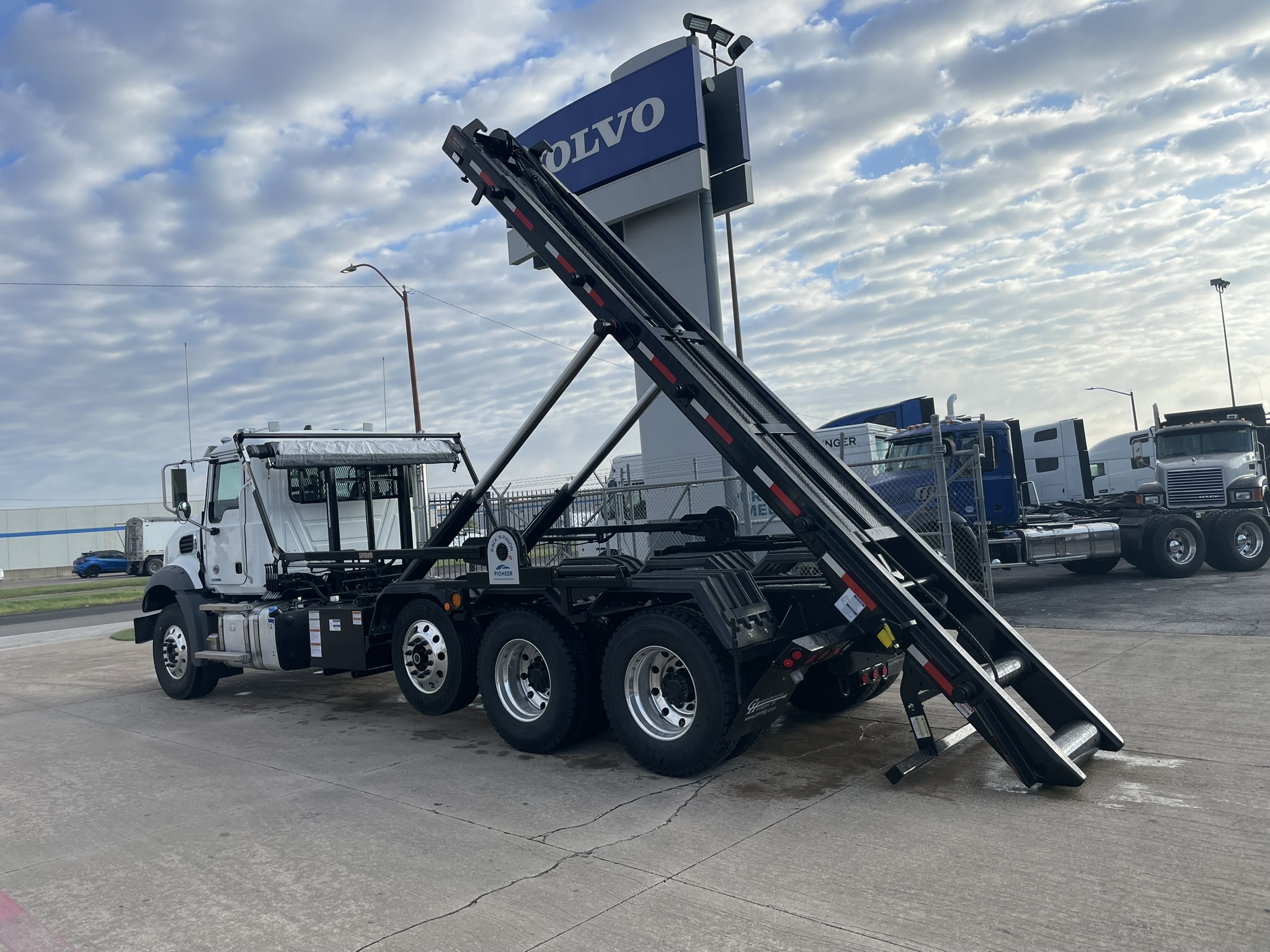 2026 Mack - image 16