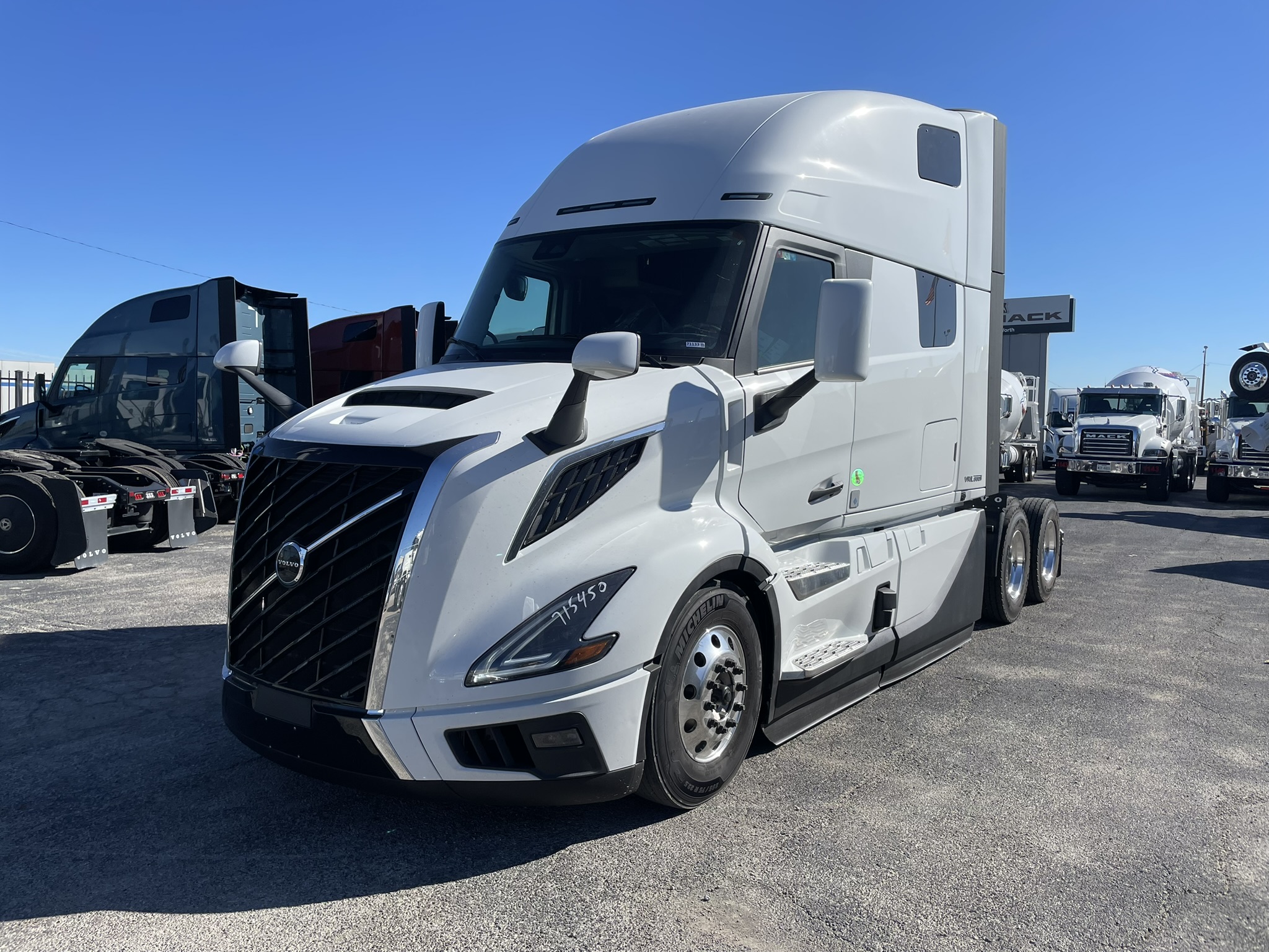 2026 Volvo - image 1