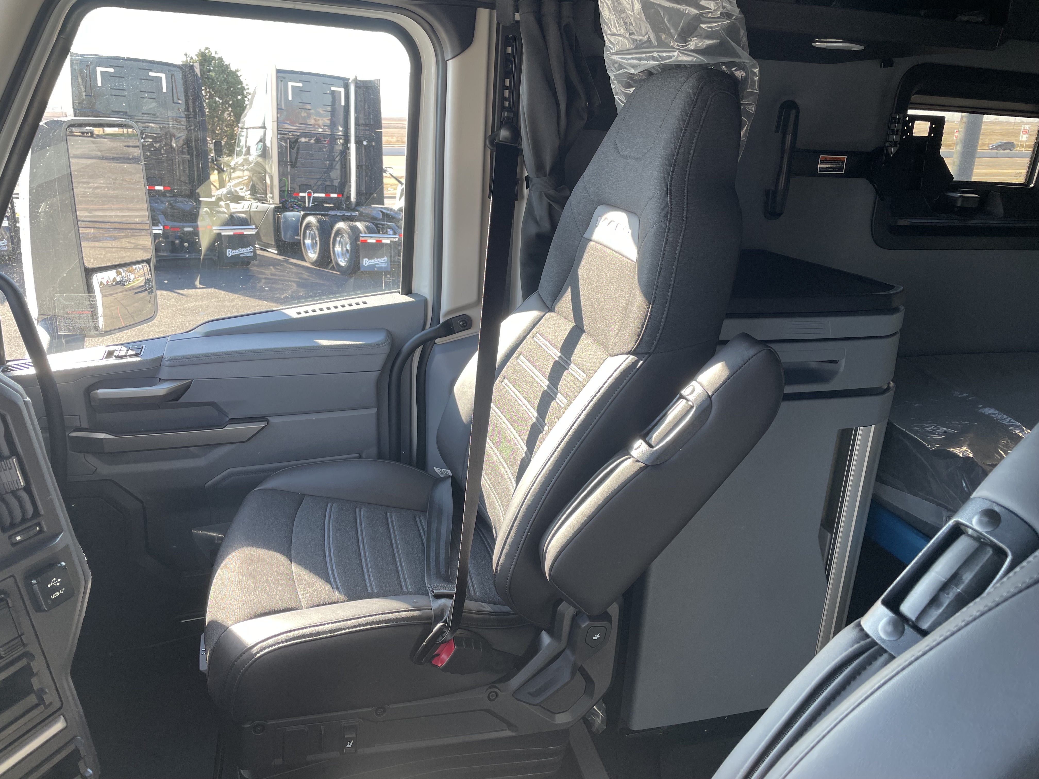 2026 Mack - image 12