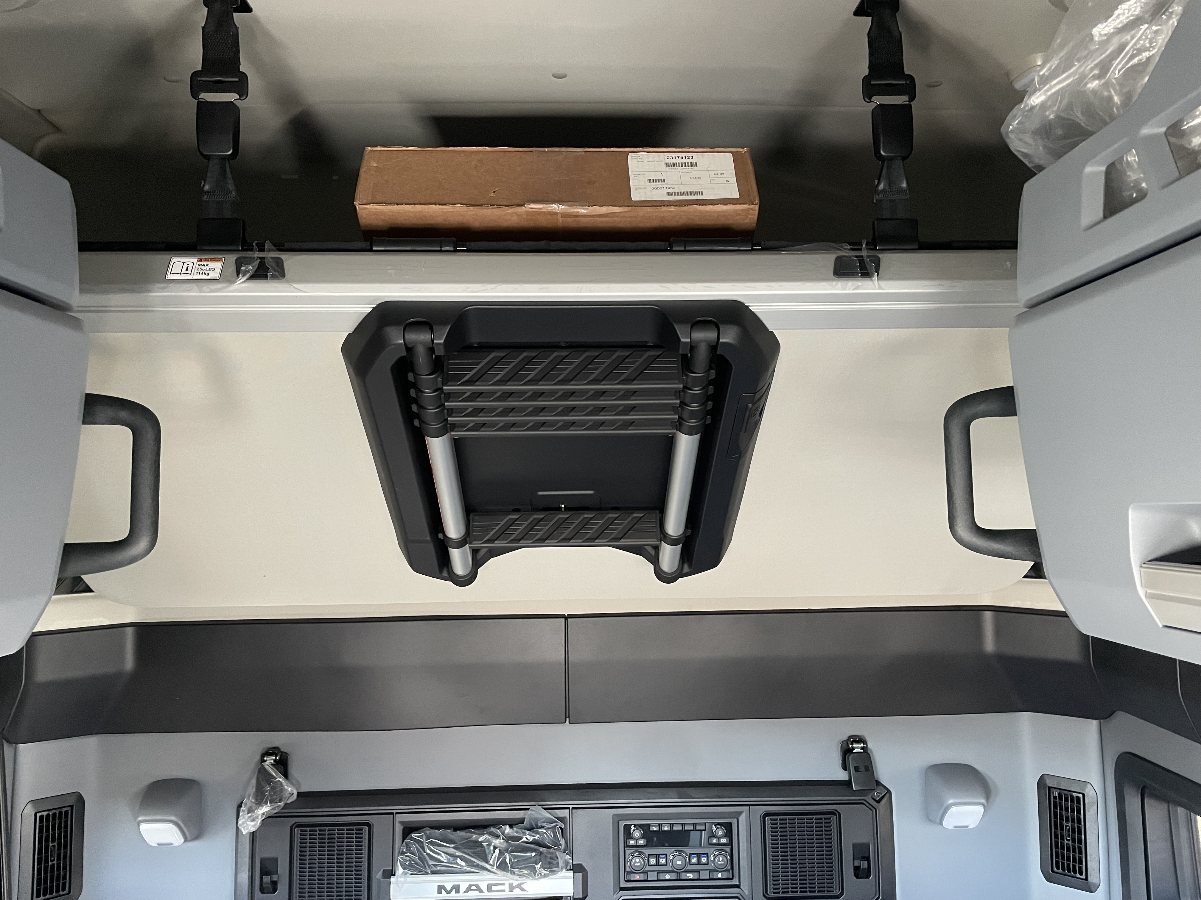 2026 Mack - image 18