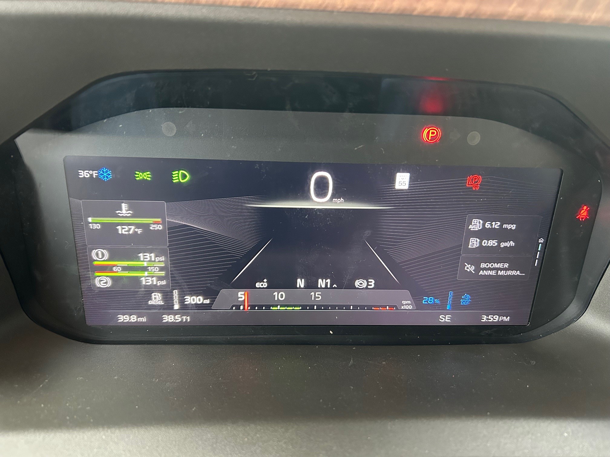 2026 Volvo - image 12