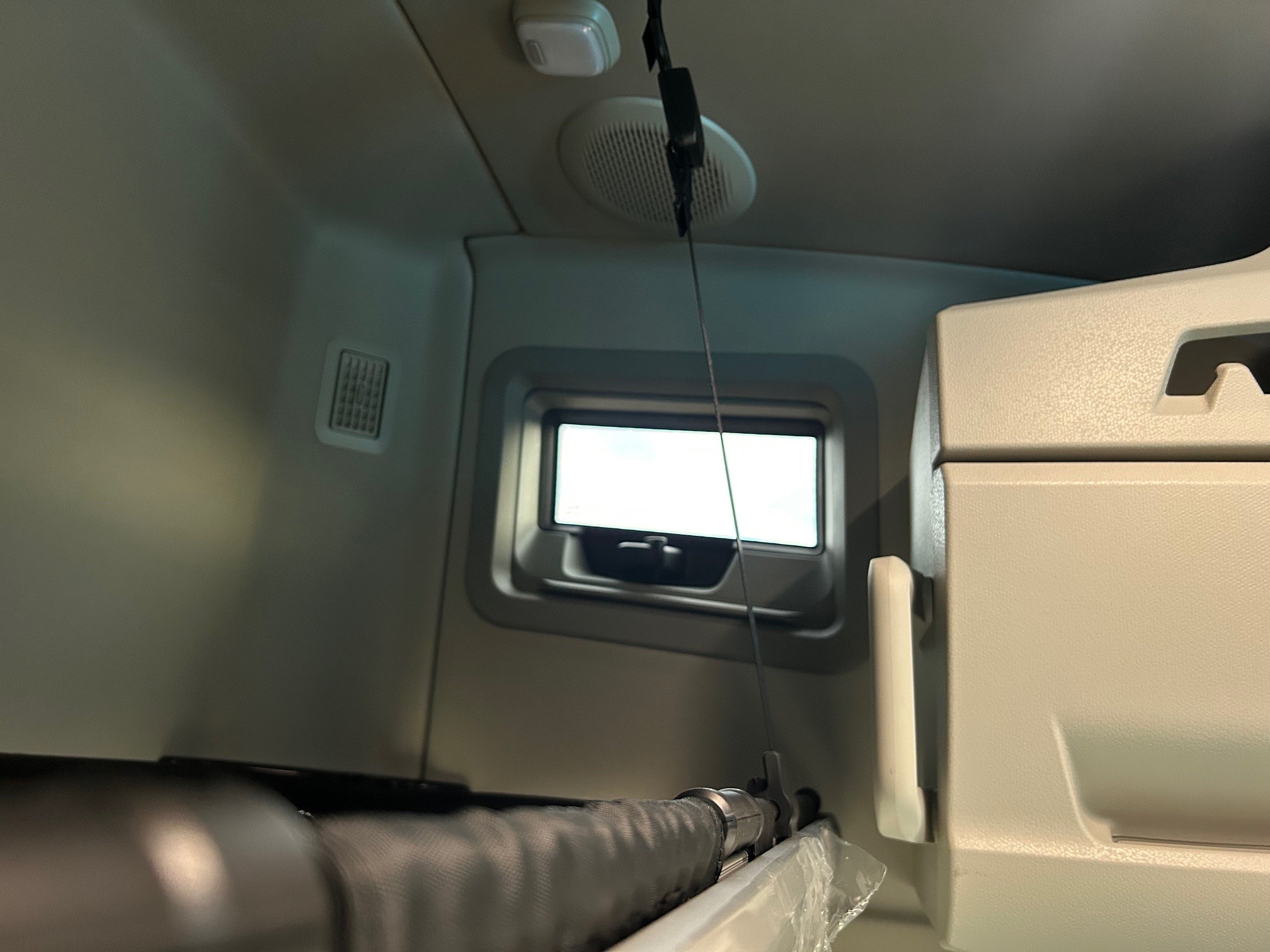 2026 Volvo - image 20