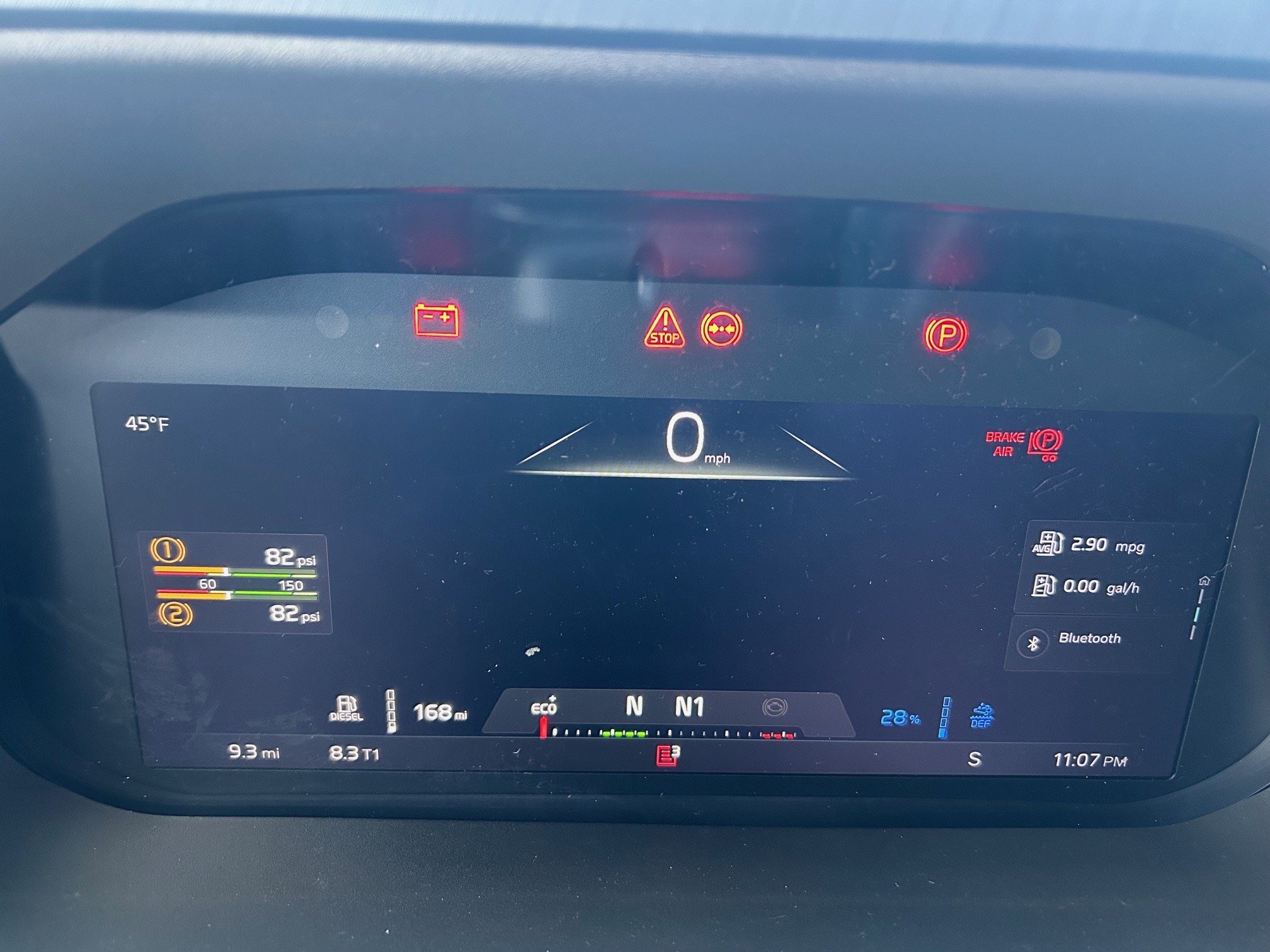 2026 Volvo - image 18