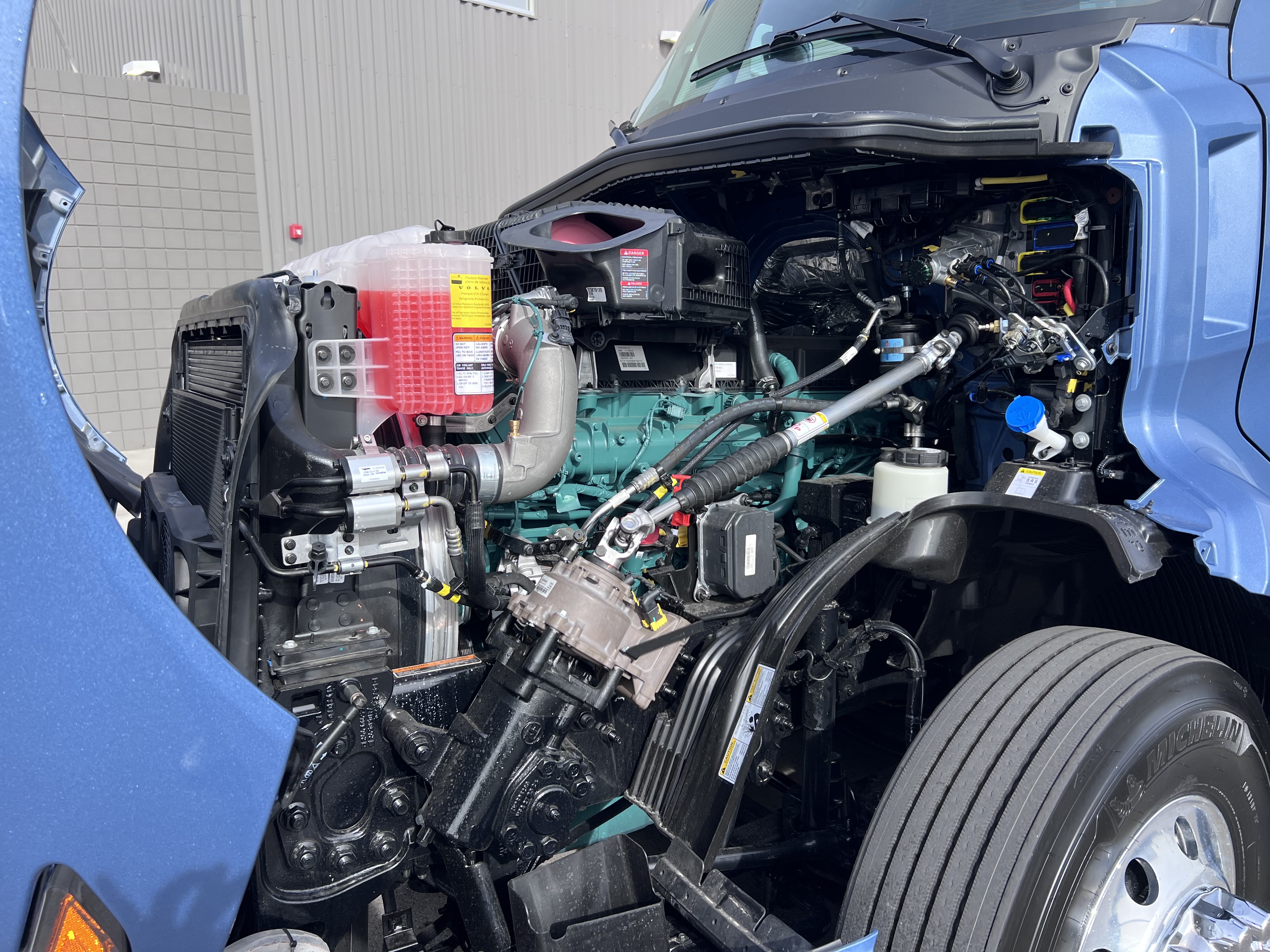 2026 Volvo - image 10