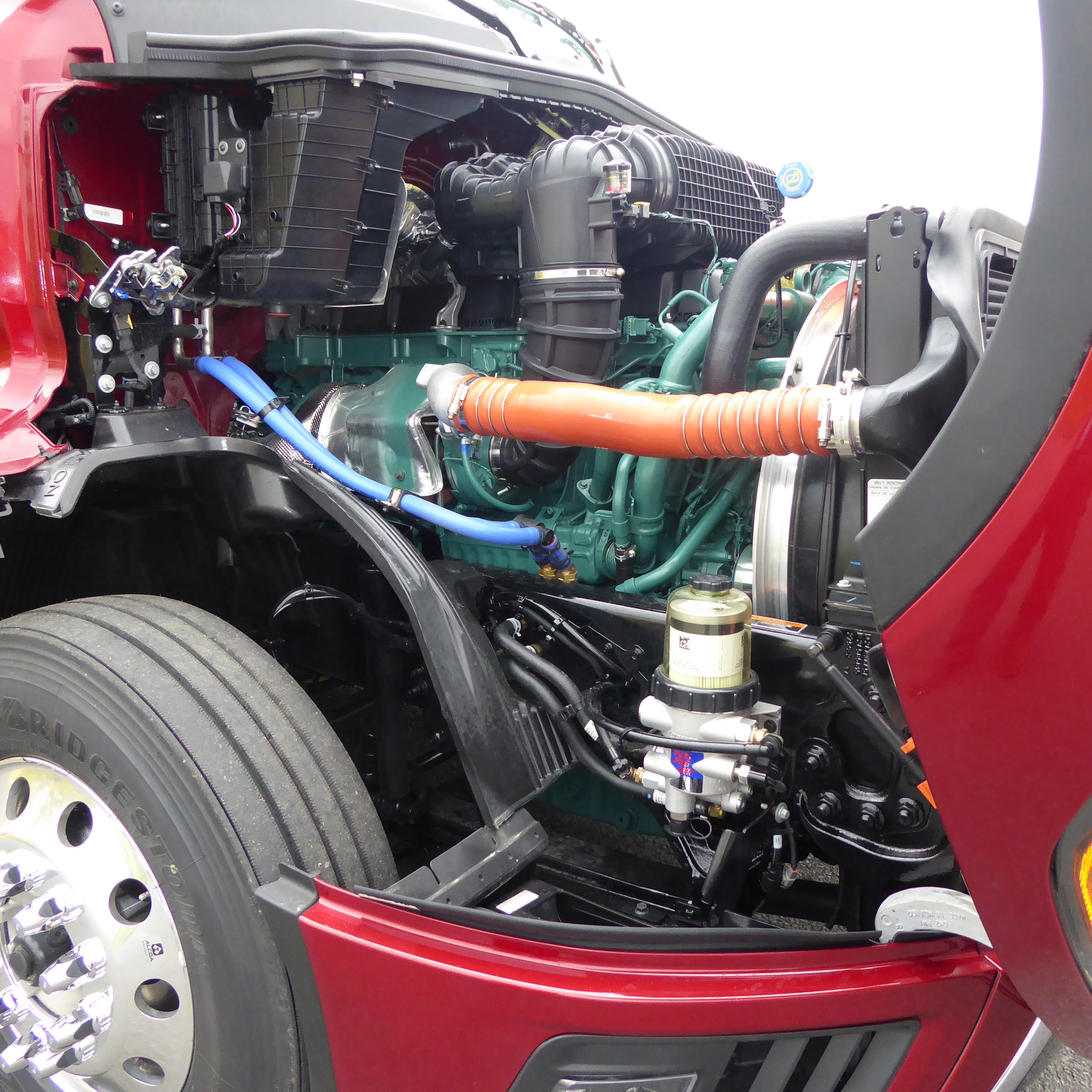 2026 Volvo - image 22