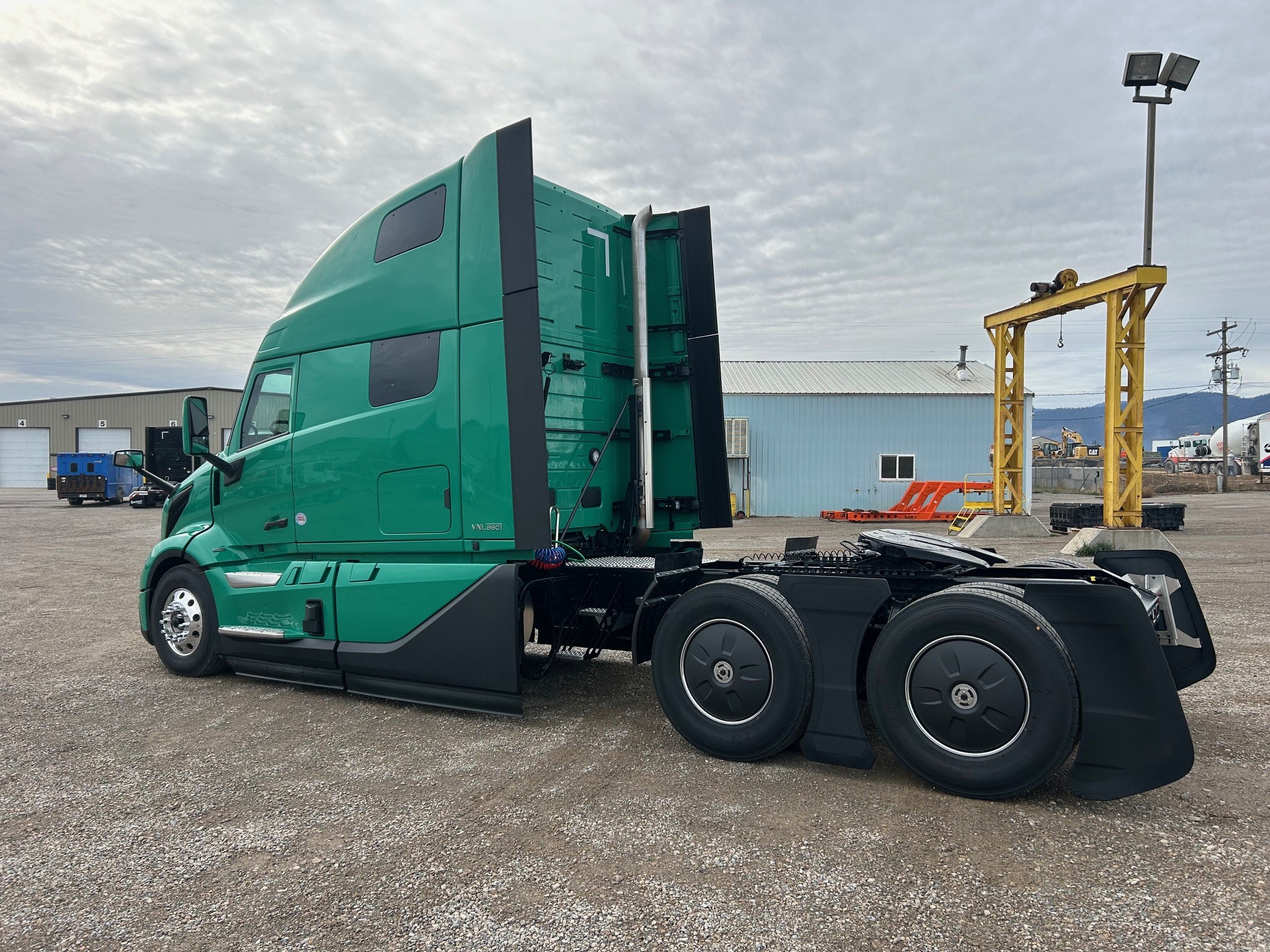 2026 Volvo - image 2