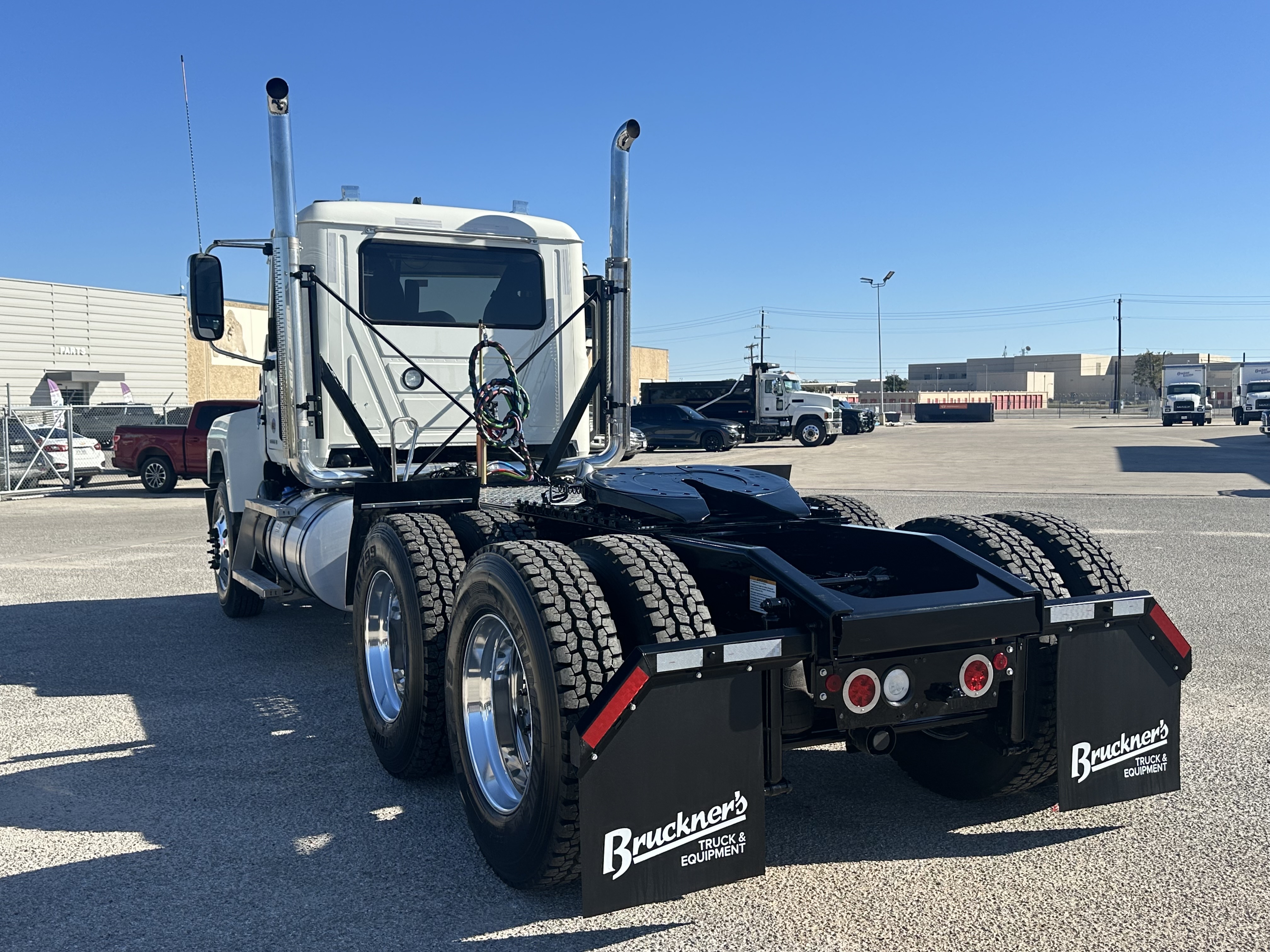 2026 Mack - image 4