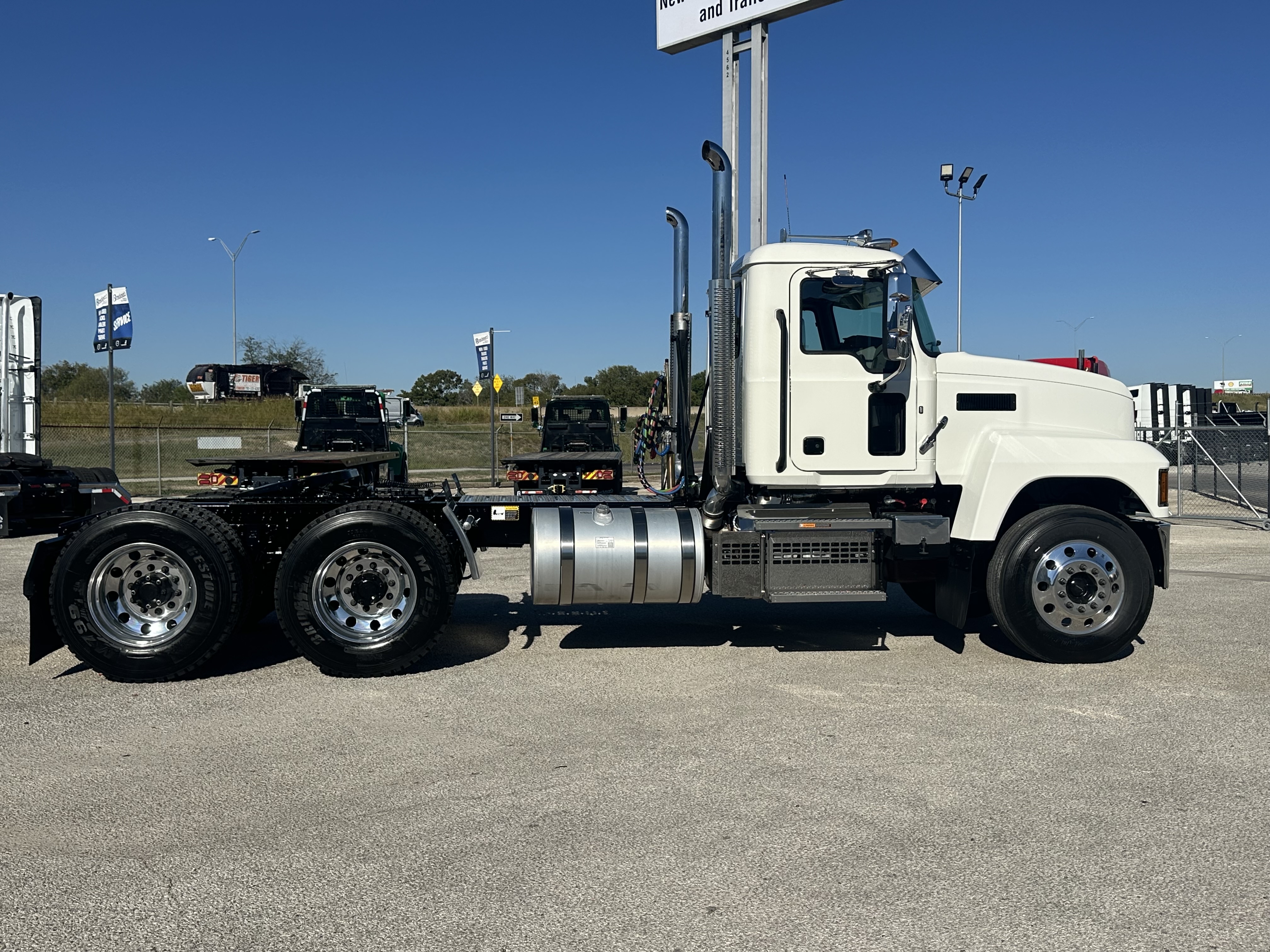 2026 Mack - image 11