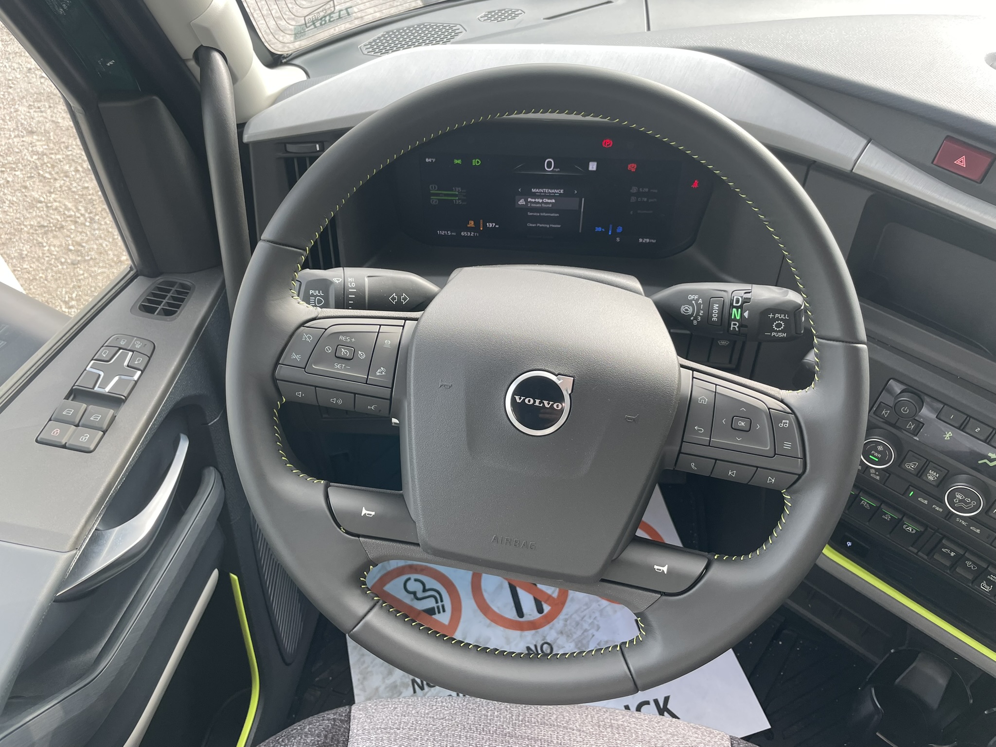 2026 Volvo - image 16