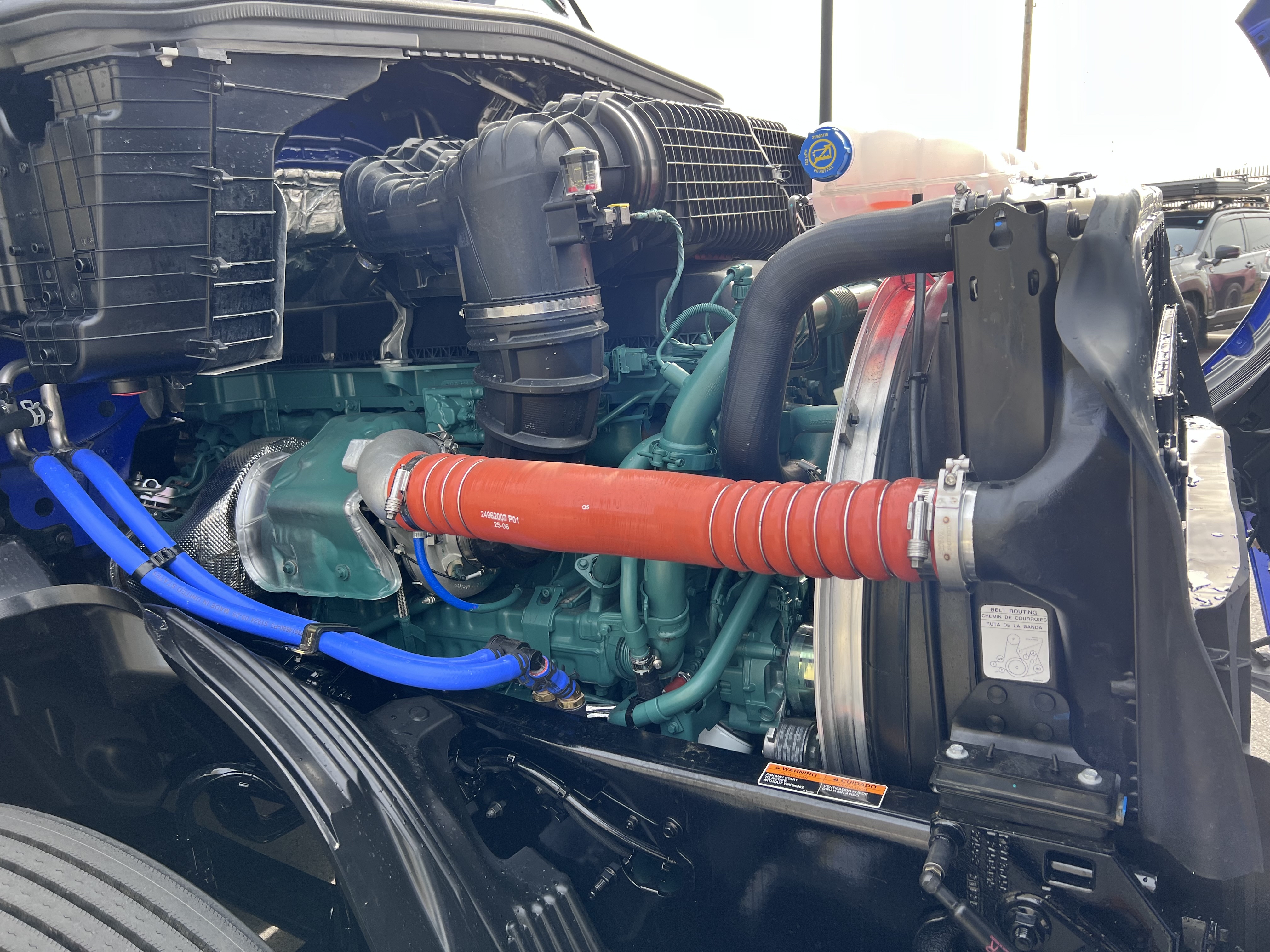 2026 Volvo - image 12