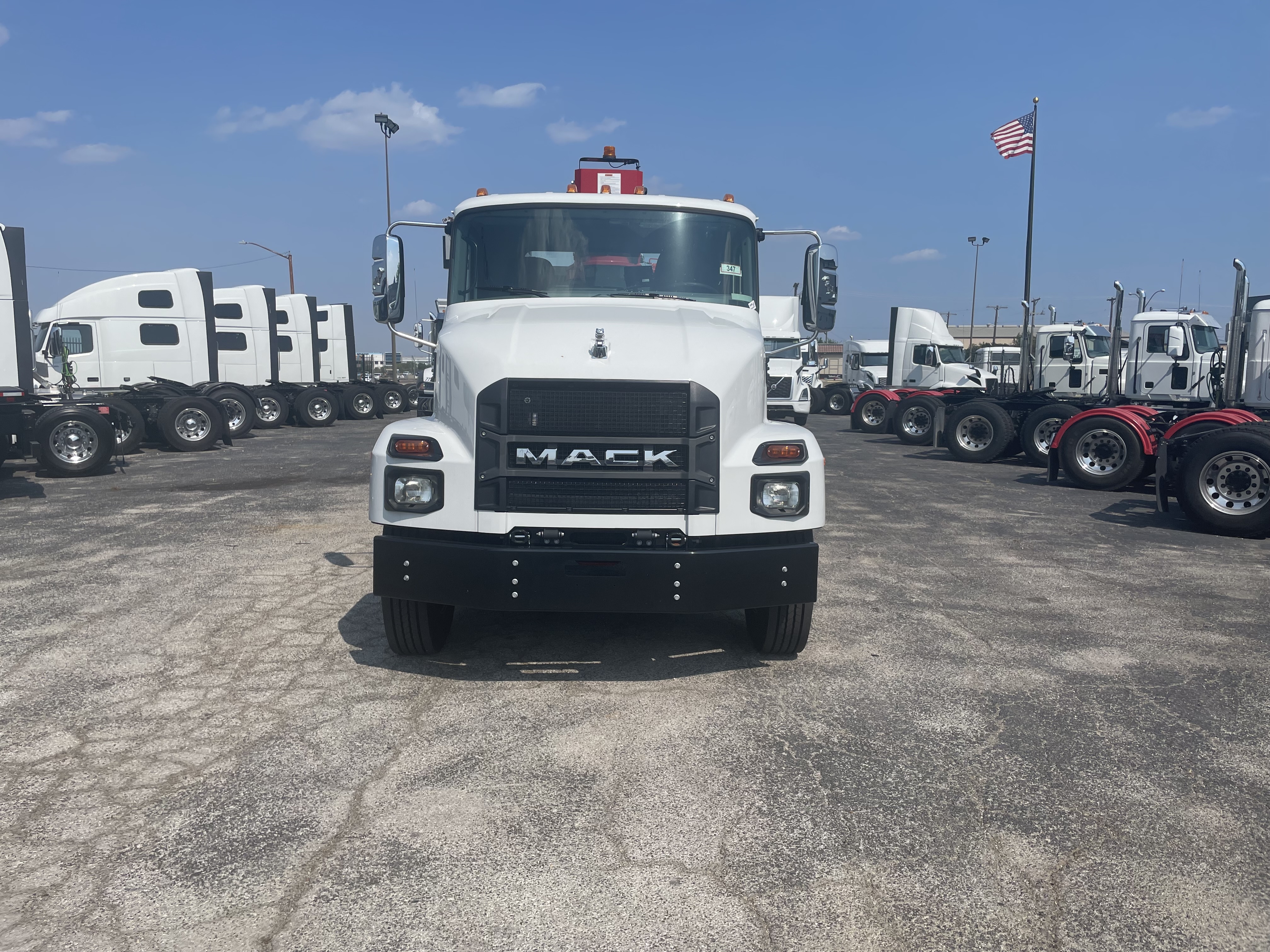 2025 Mack - image 2