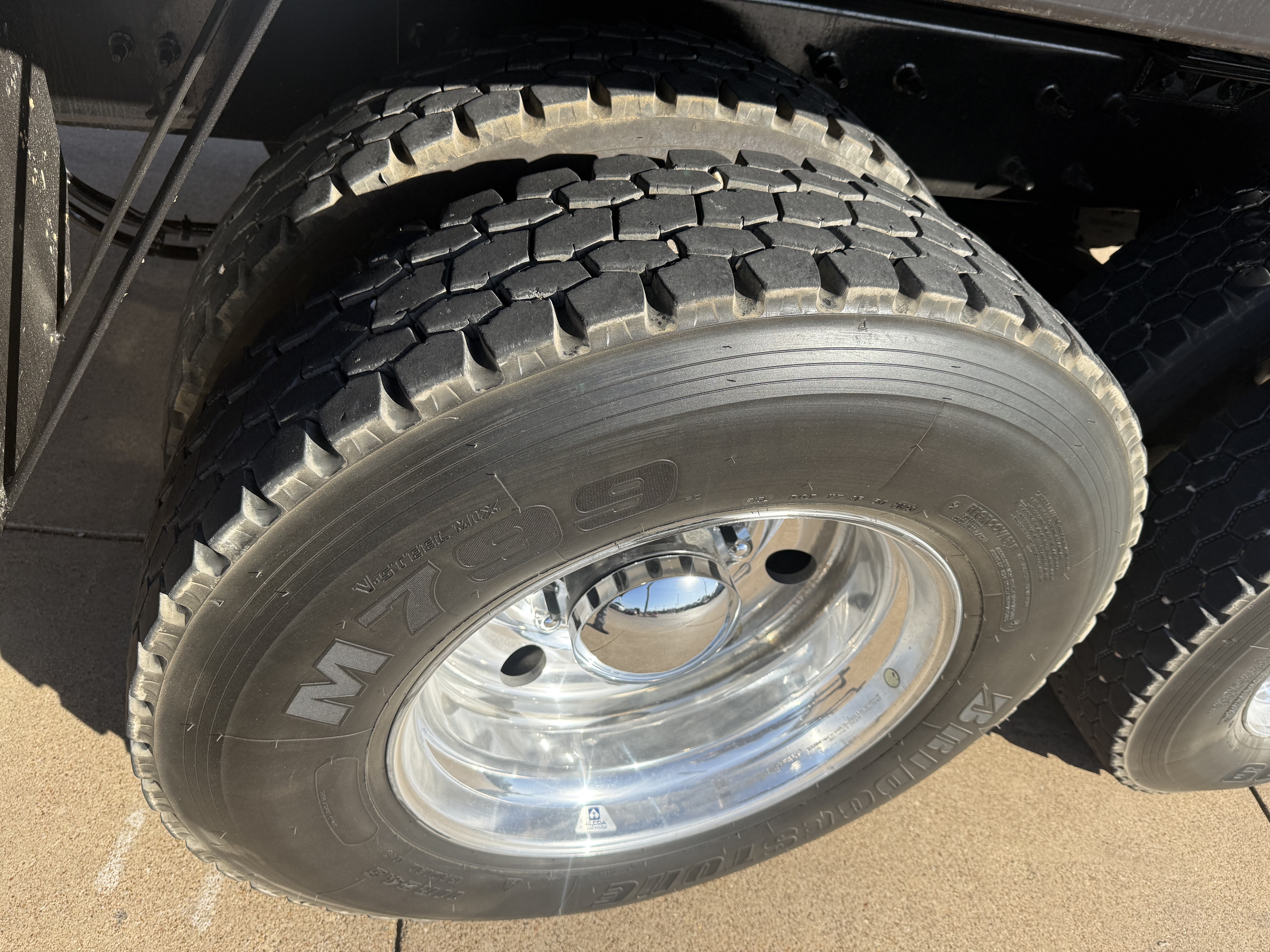 2025 Mack Granite - image 11