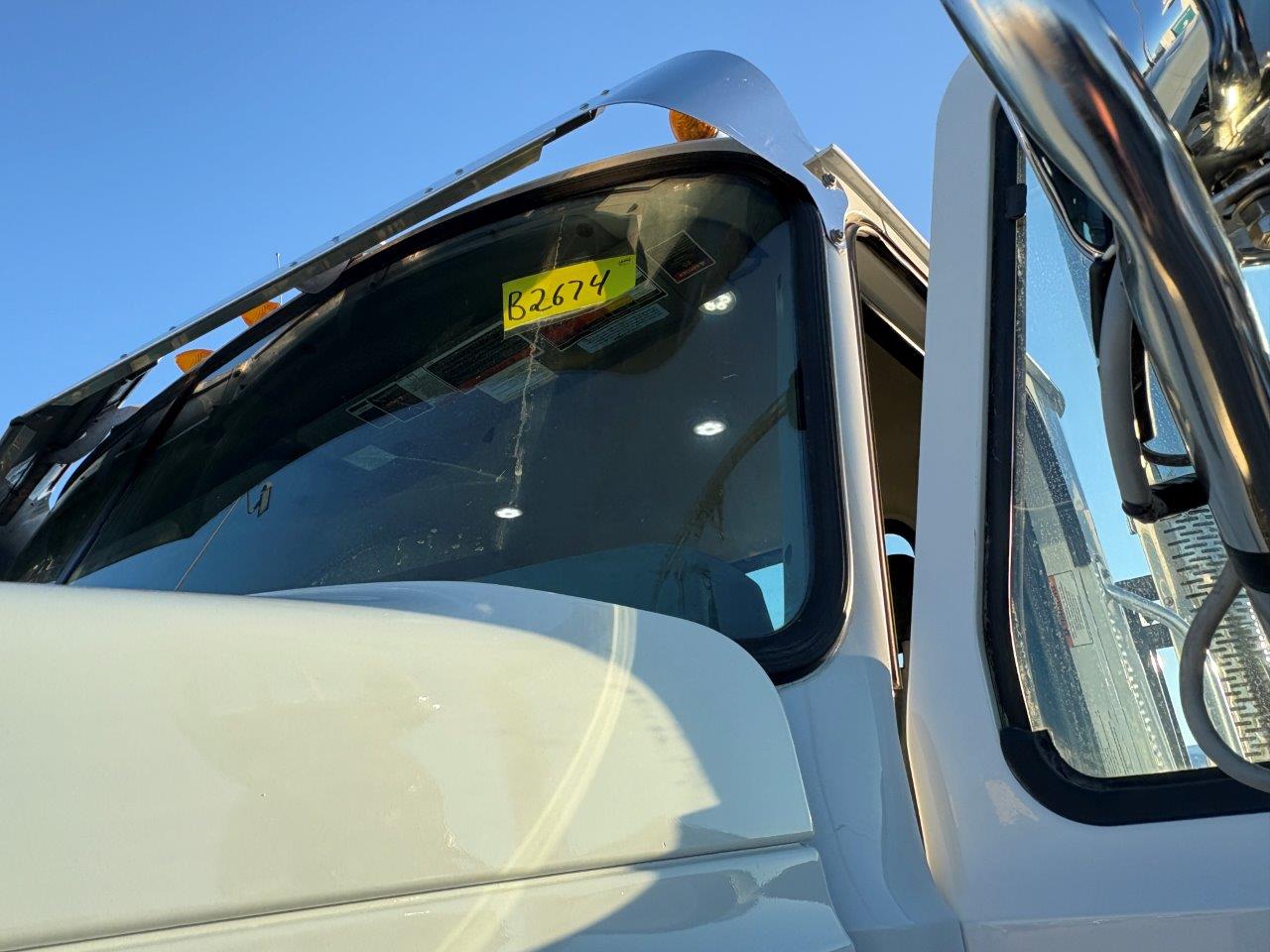 2022 Mack - image 29