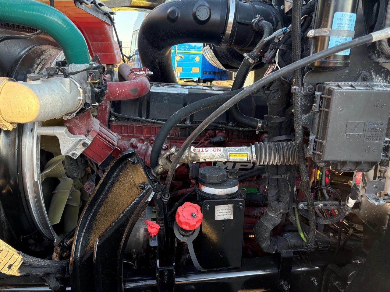 2022 Mack - image 9