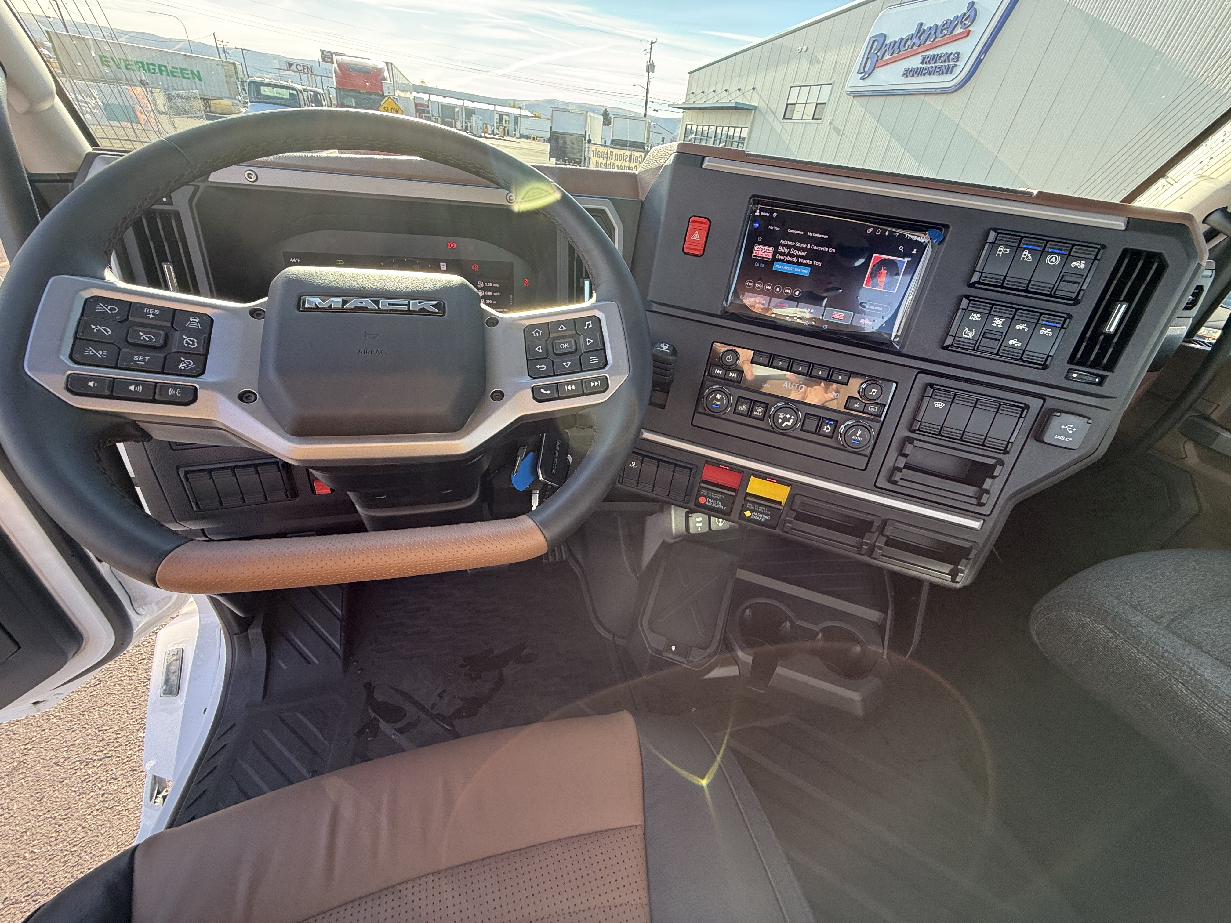 2026 Mack - image 11