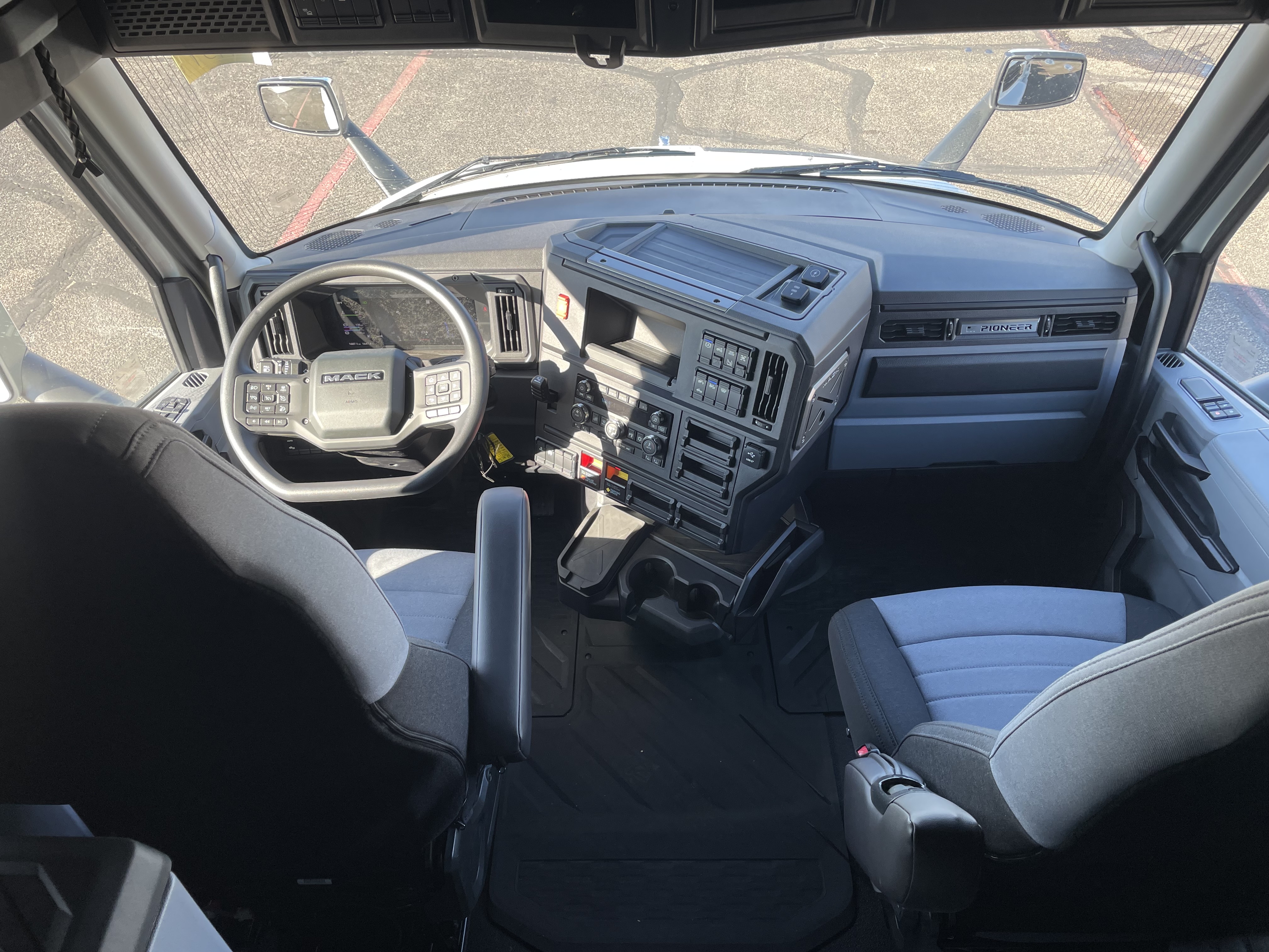 2026 Mack - image 19